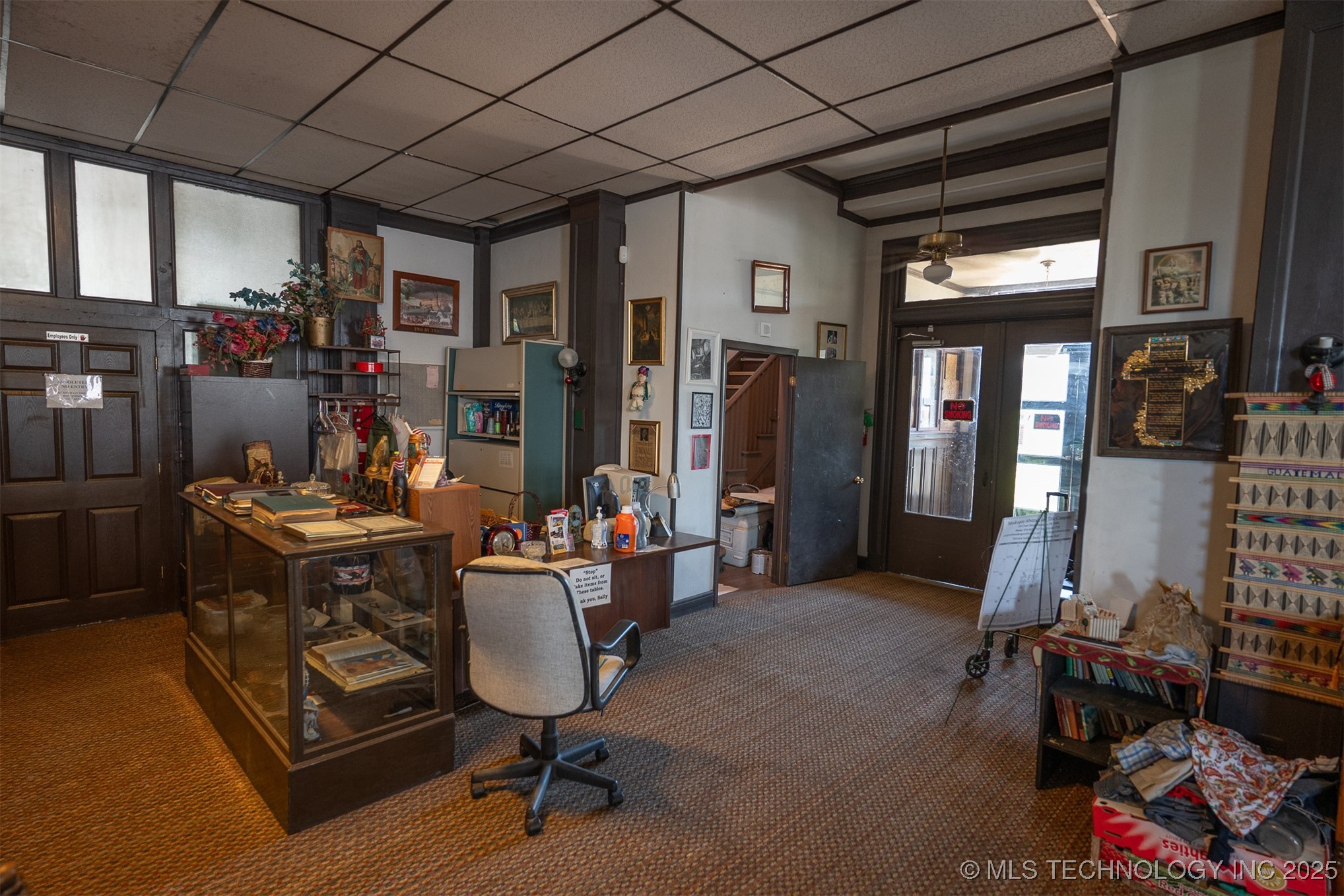 401 E Broadway Property Photo 39