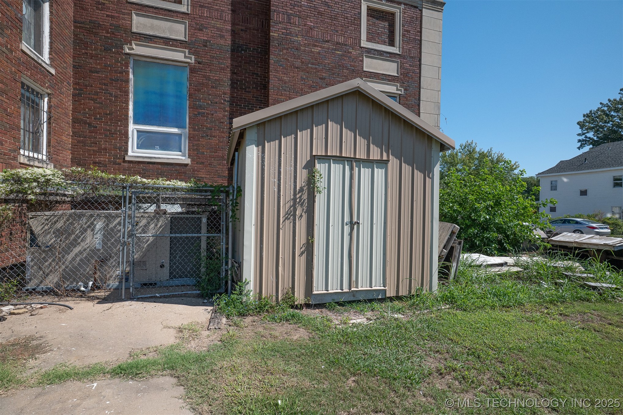 401 E Broadway Property Photo 50