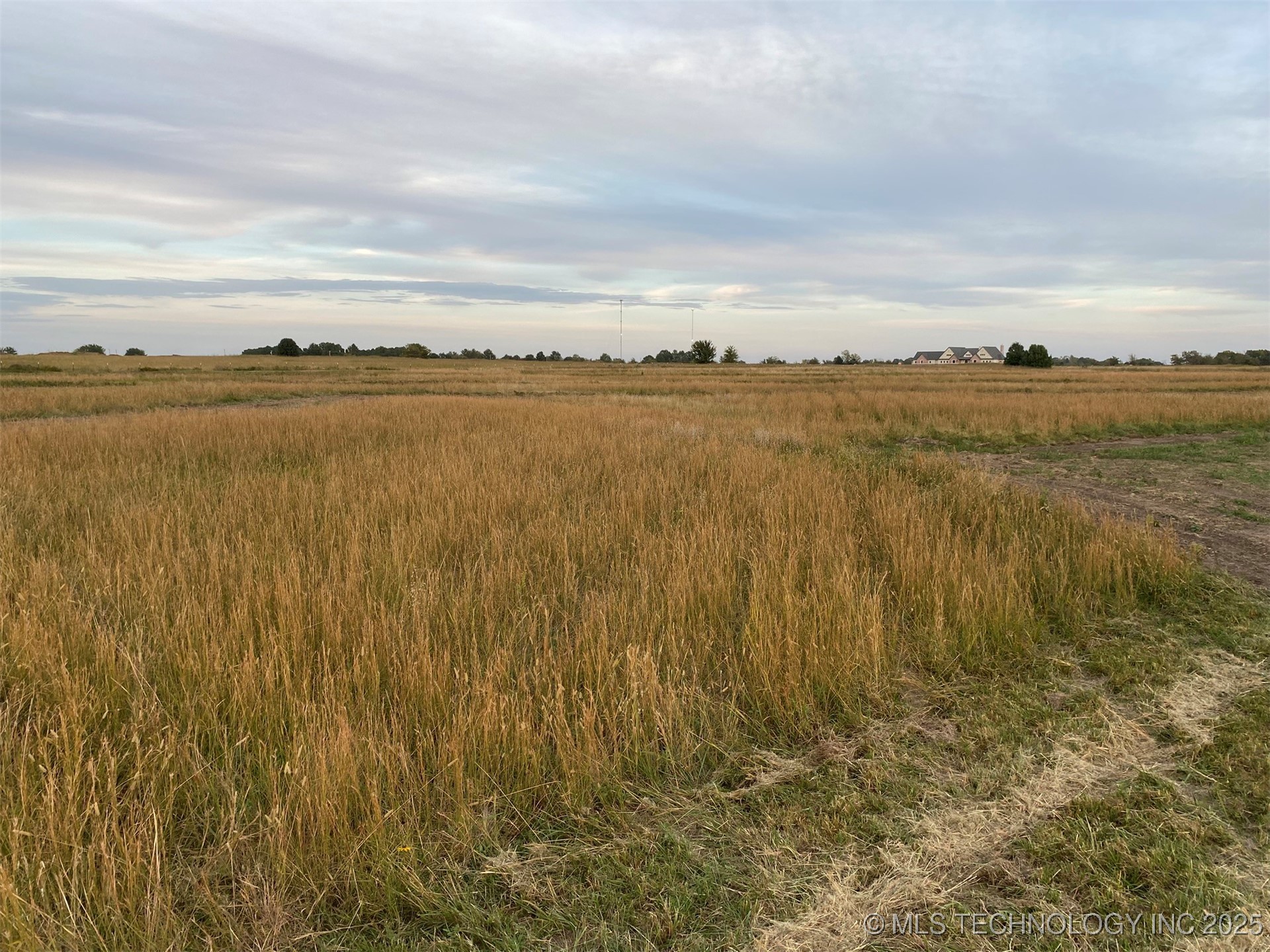 199 N Gaither Road Property Photo 7