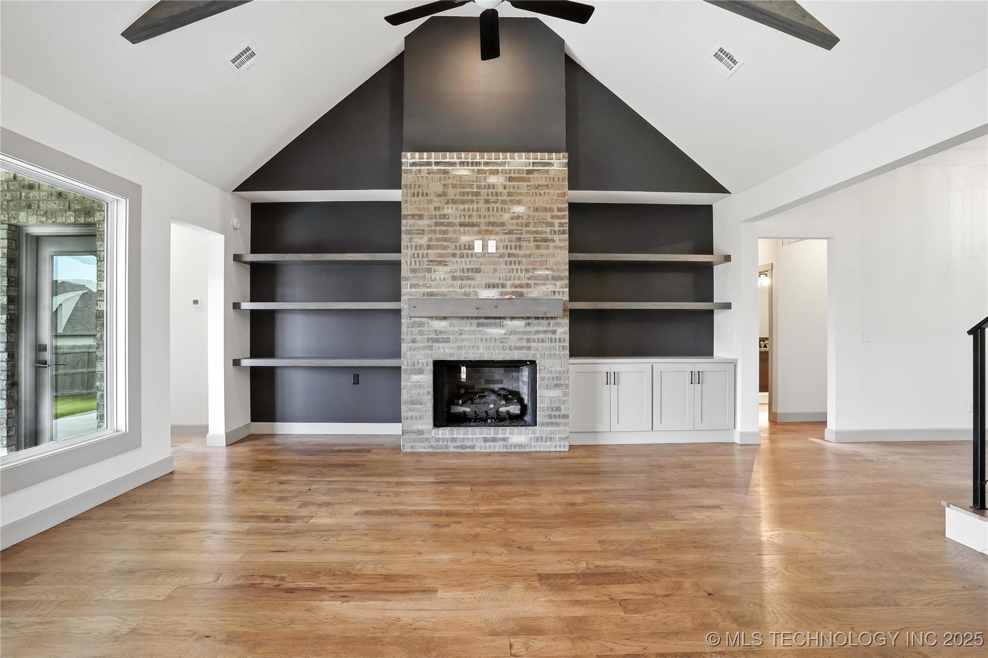 13656 S 21st Street E Property Photo 5