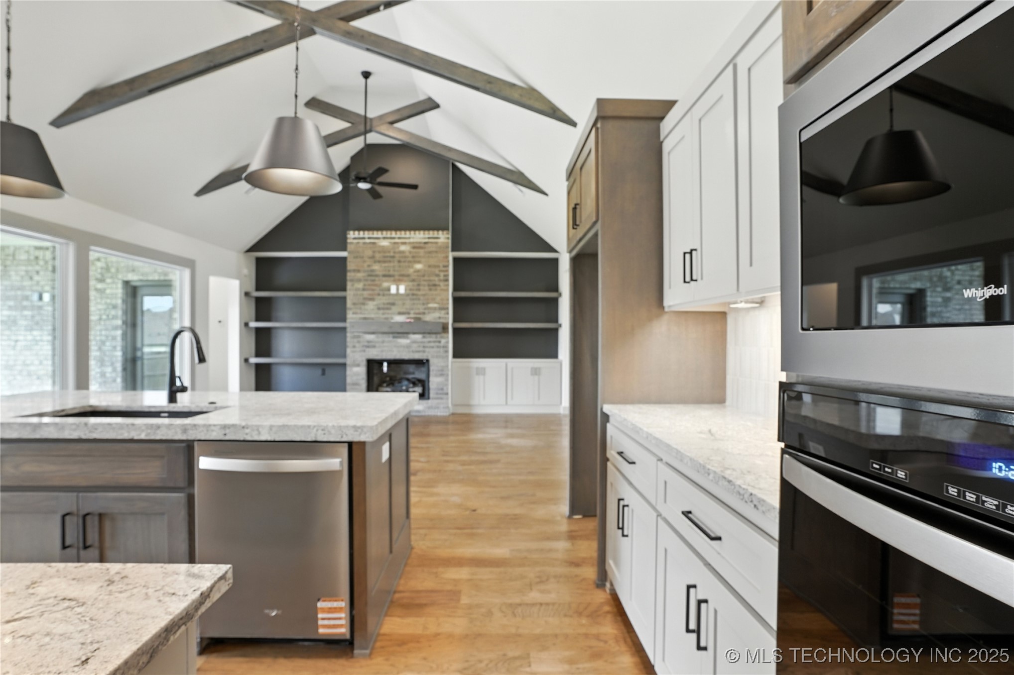 13656 S 21st Street E Property Photo 12