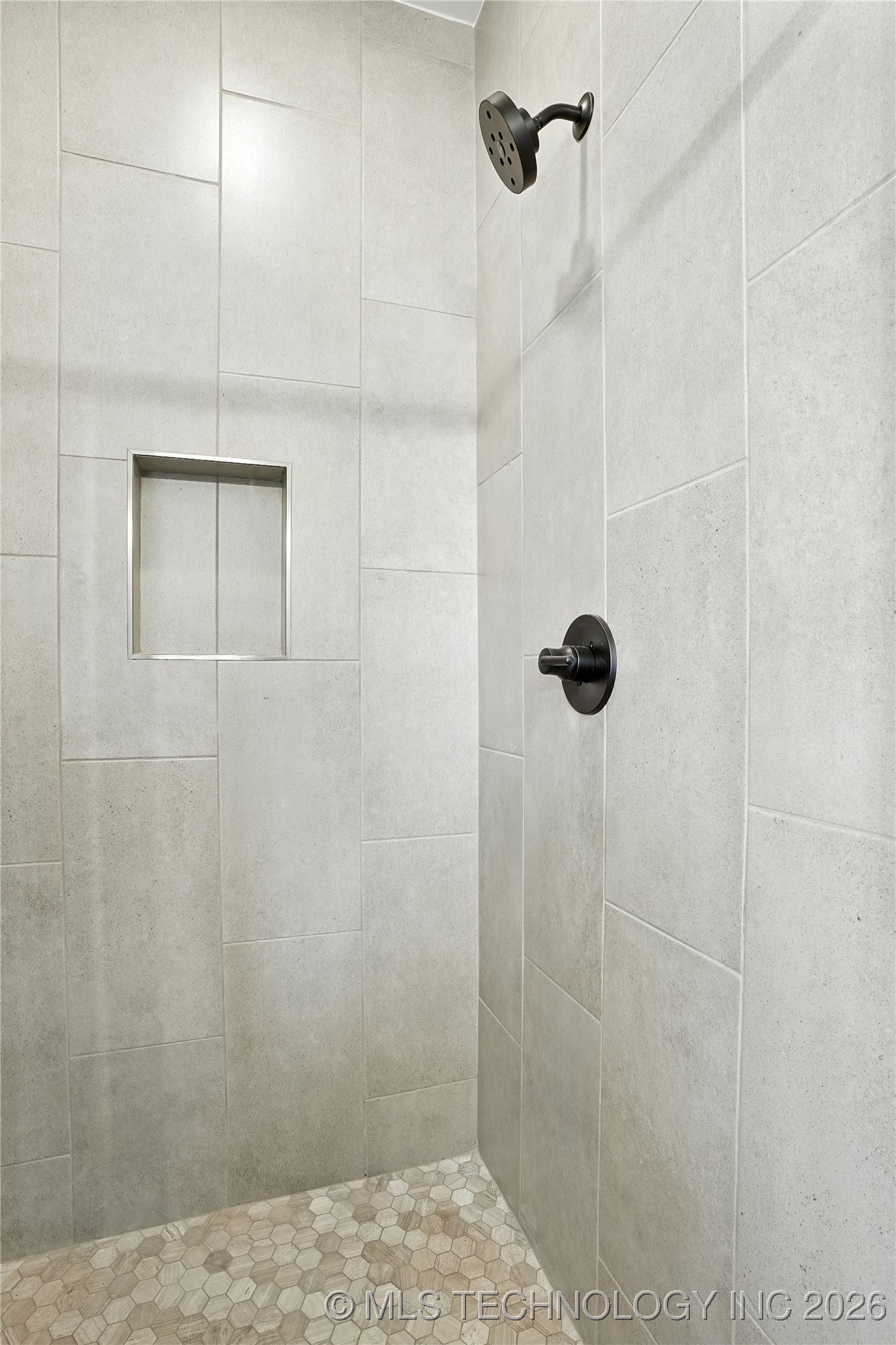 13656 S 21st Street E Property Photo 25