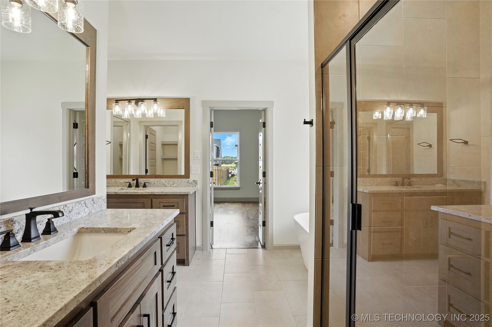 13656 S 21st Street E Property Photo 26