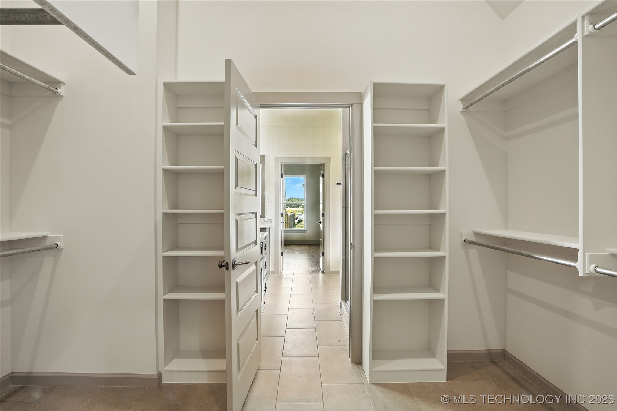 13656 S 21st Street E Property Photo 27