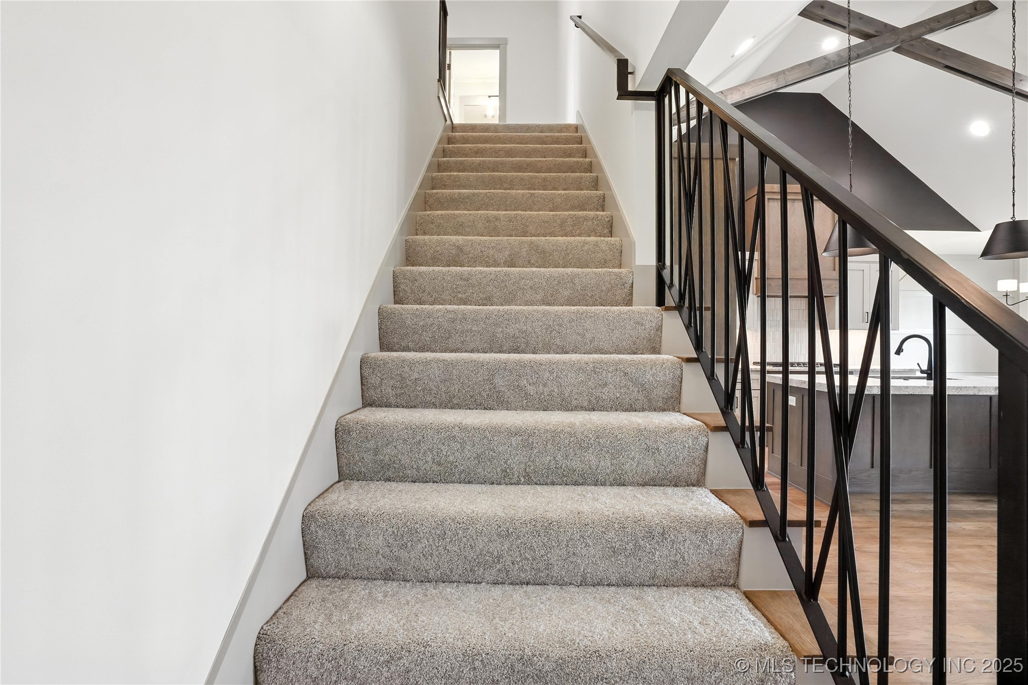 13656 S 21st Street E Property Photo 36