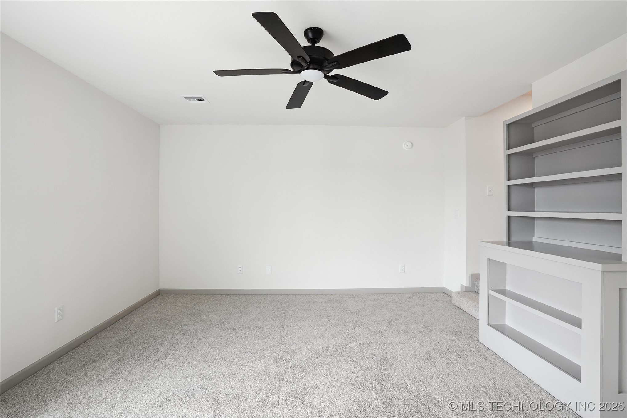 13656 S 21st Street E Property Photo 40