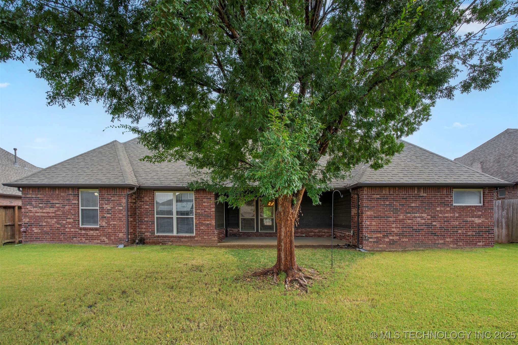9408 N 96th East Avenue Property Photo 36