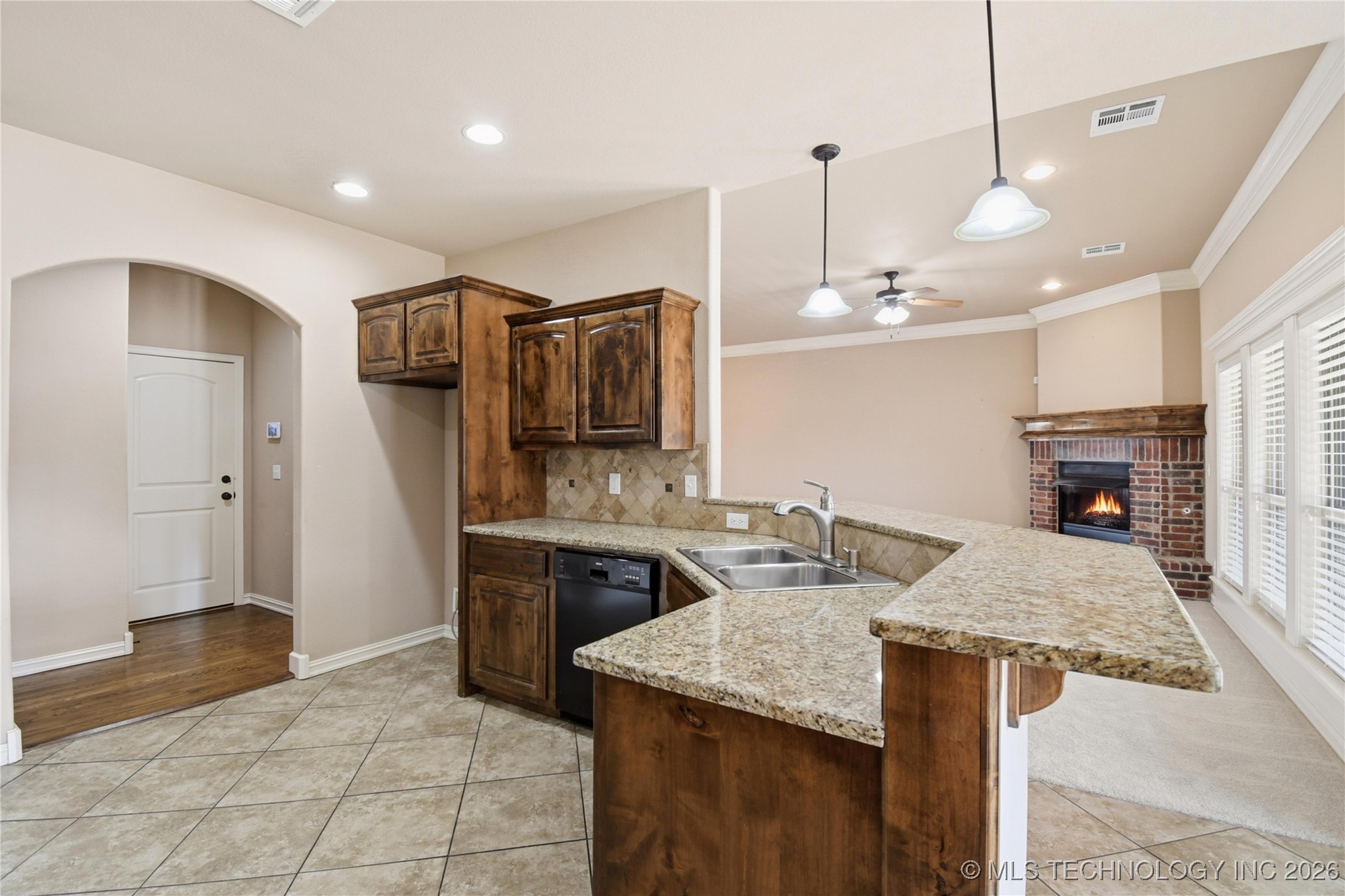 9408 N 96th East Avenue Property Photo 46