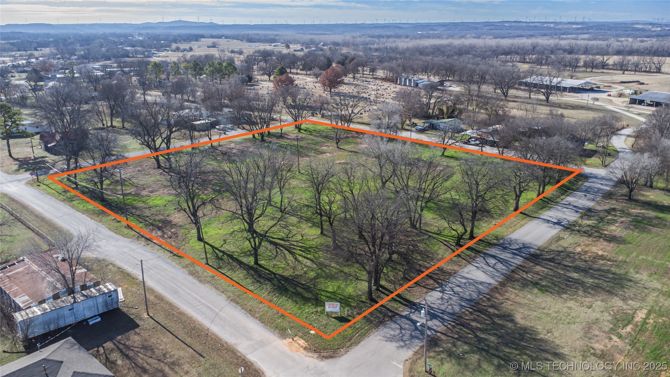 101 E Street Property Photo 3