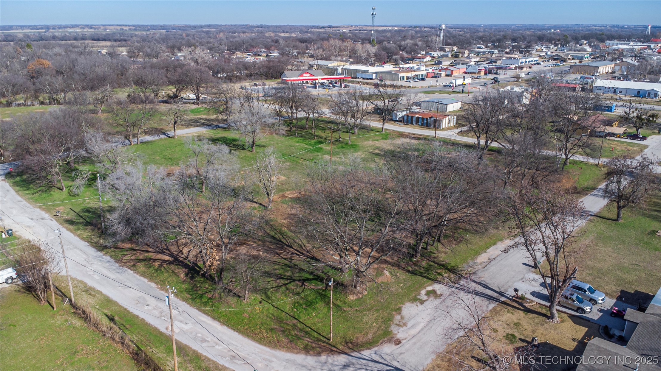 101 E Street Property Photo 9