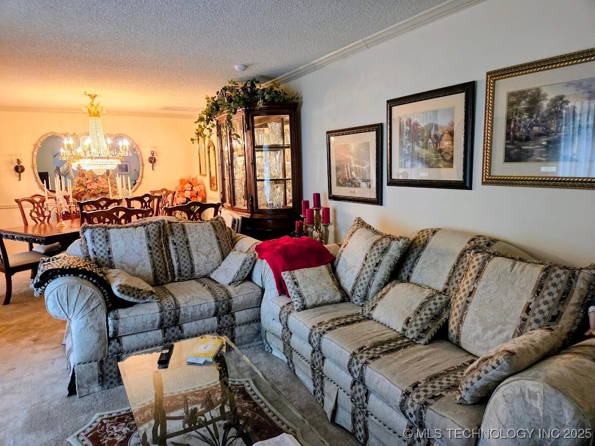 6307 S 72nd East Avenue E Property Photo 6