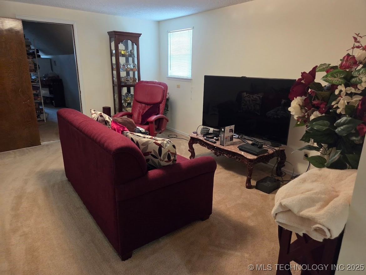 6307 S 72nd East Avenue E Property Photo 16