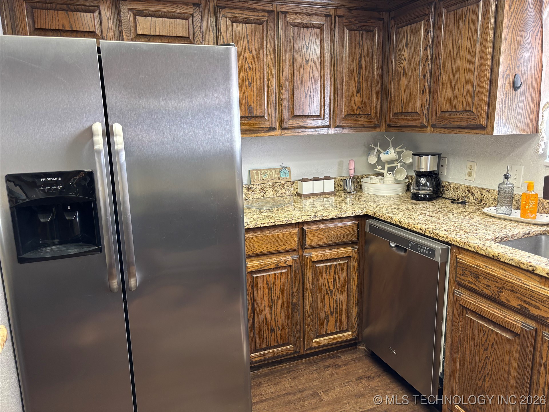 816 Boulder Drive Property Photo 8