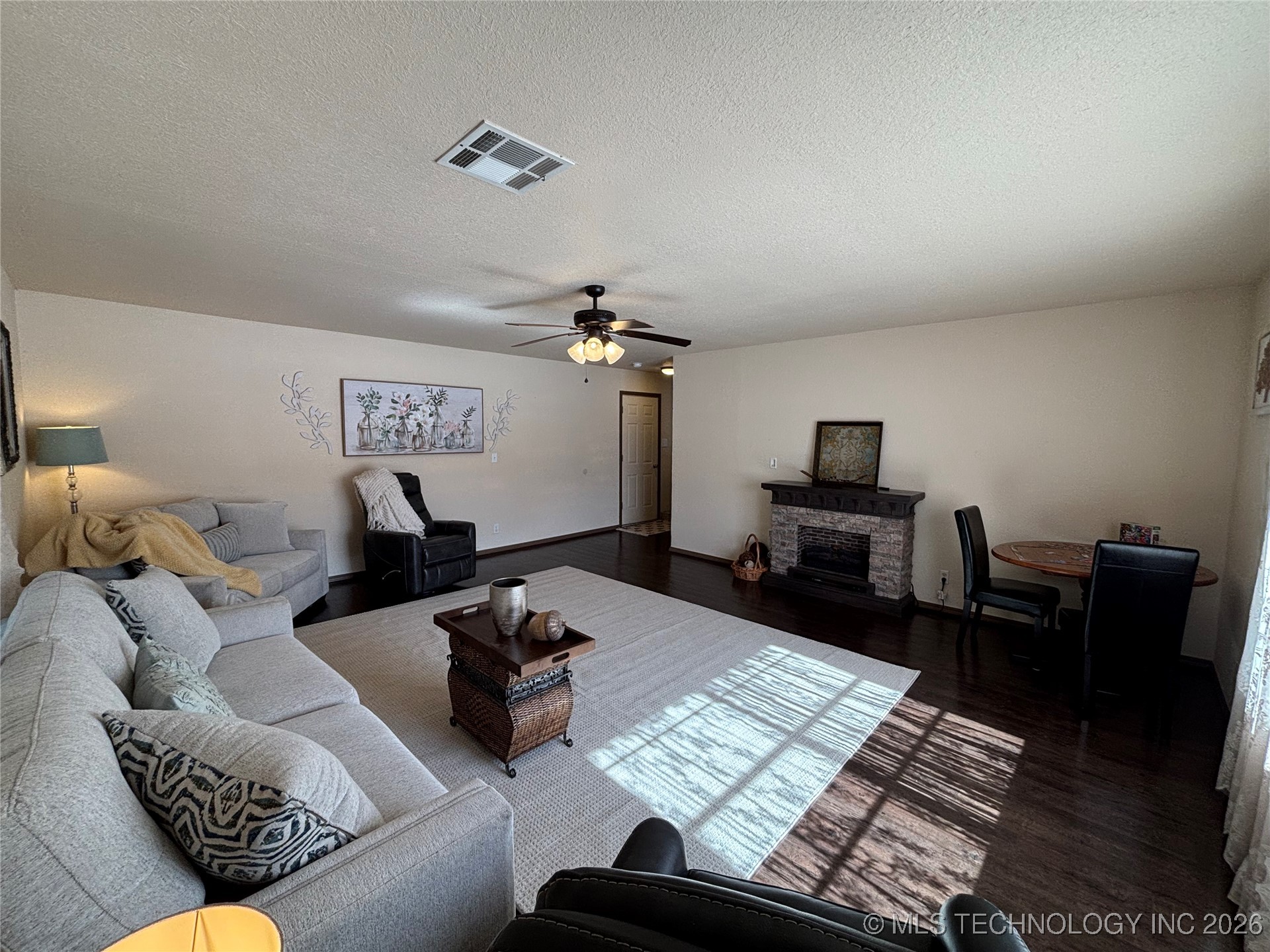 816 Boulder Drive Property Photo 11