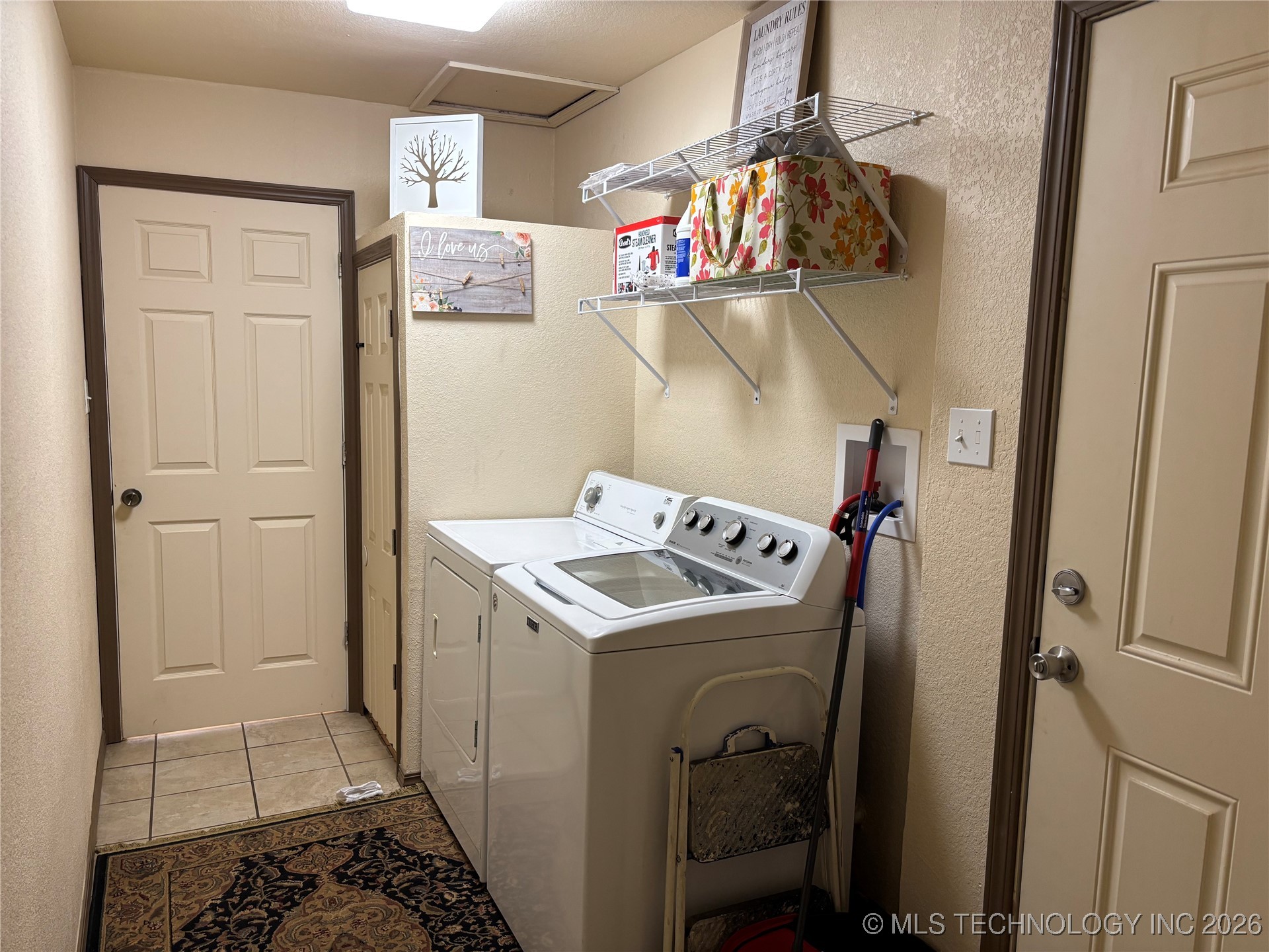 816 Boulder Drive Property Photo 13