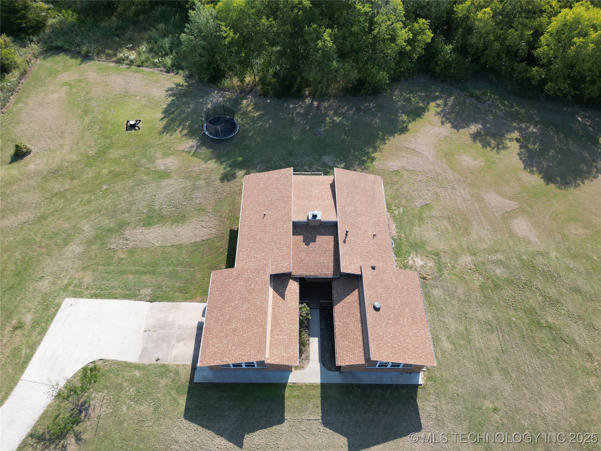 816 Boulder Drive Property Photo 42