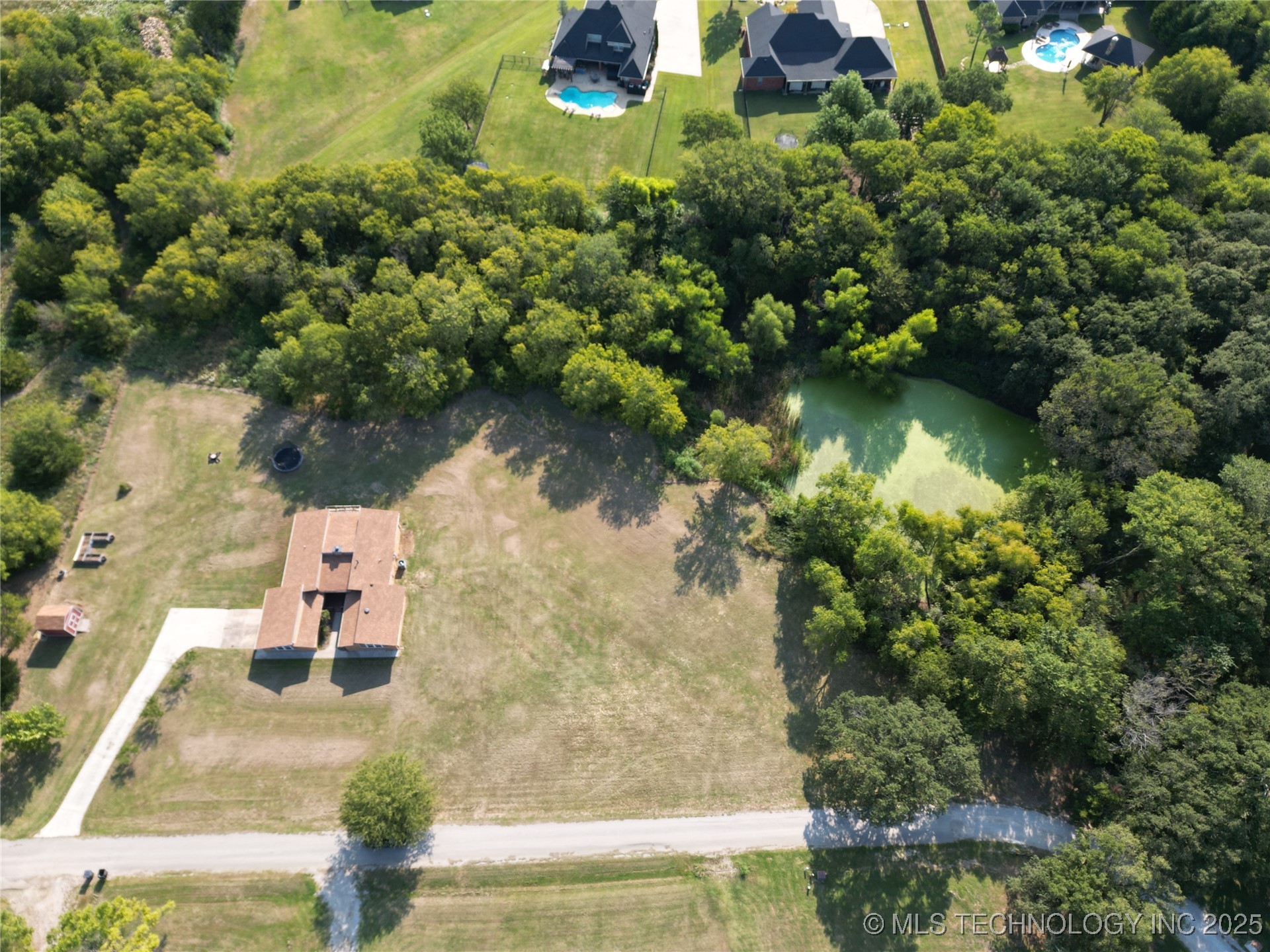 816 Boulder Drive Property Photo 49