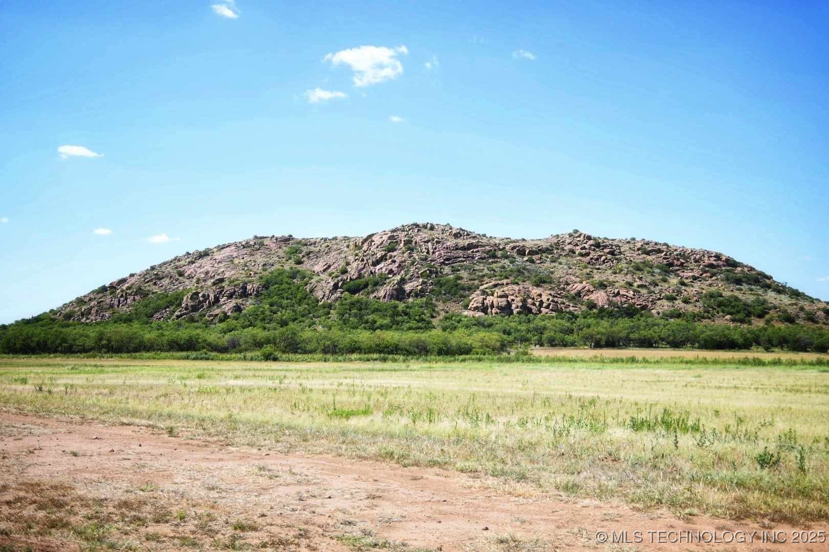 20826 E County Road 1470 Property Photo 21