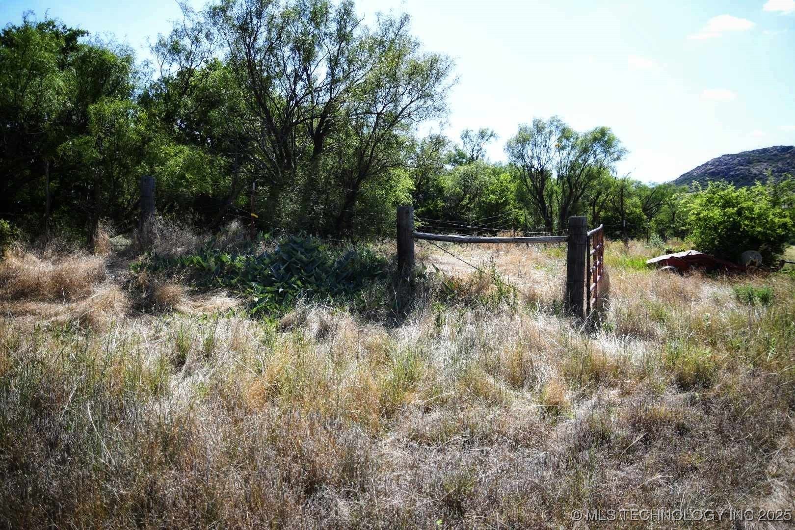 20826 E County Road 1470 Property Photo 25