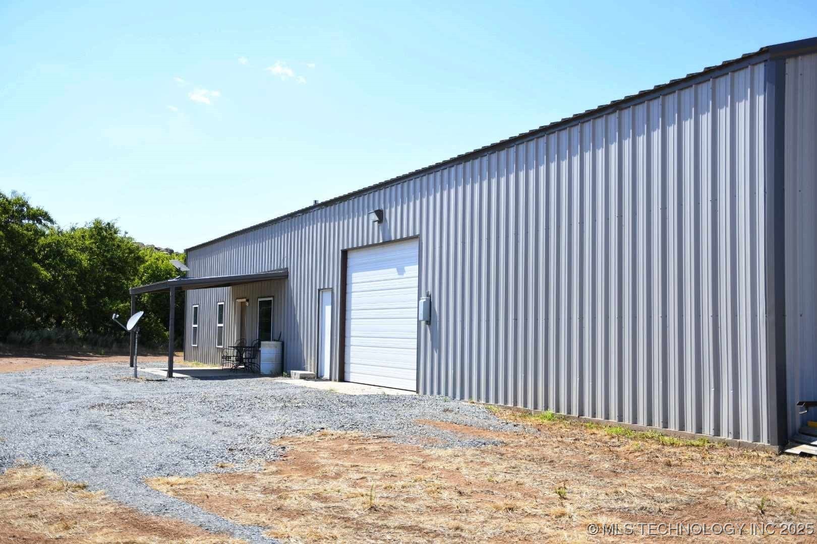 20826 E County Road 1470 Property Photo 35