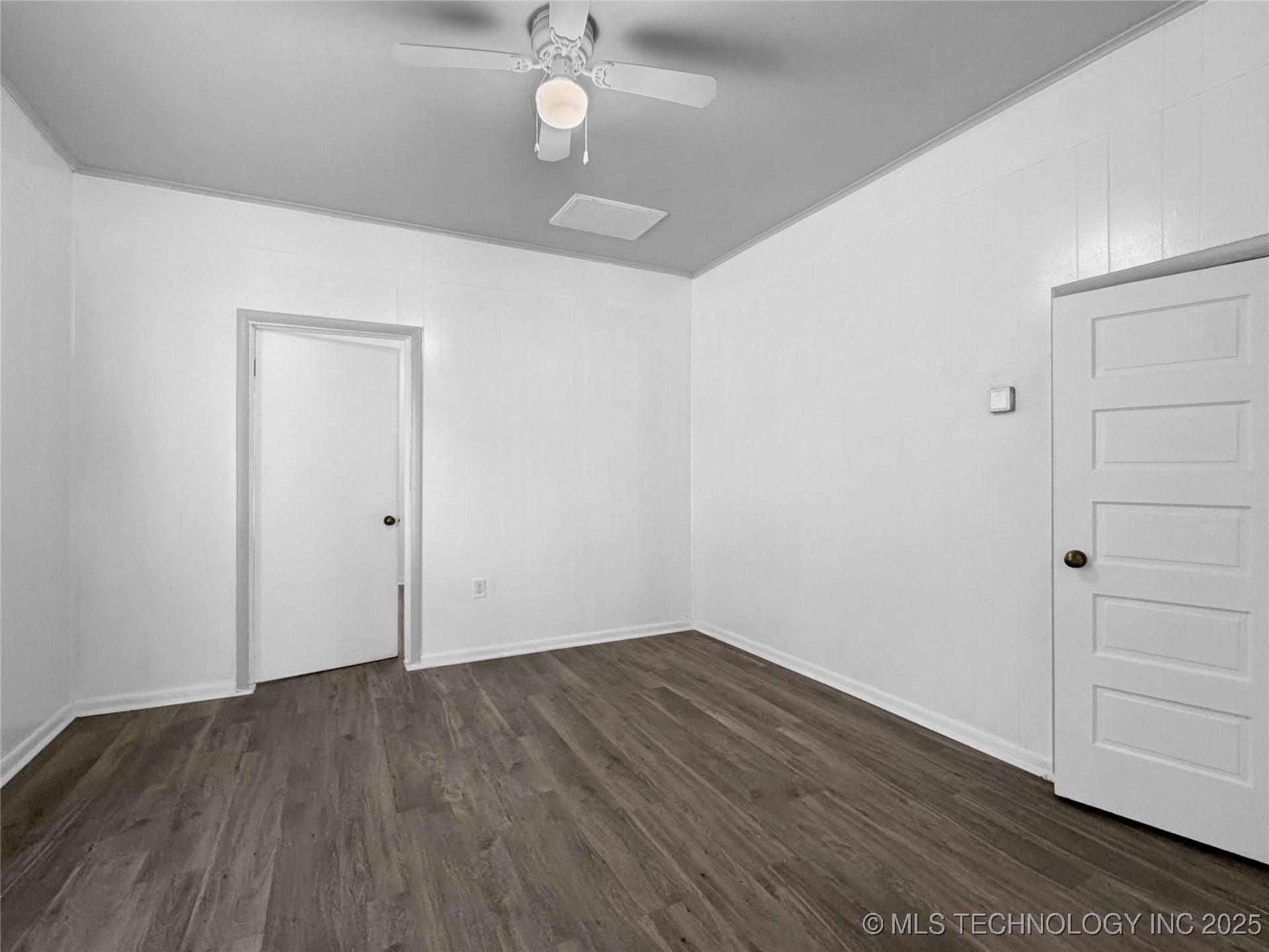 2739 W Cameron Street Property Photo 21