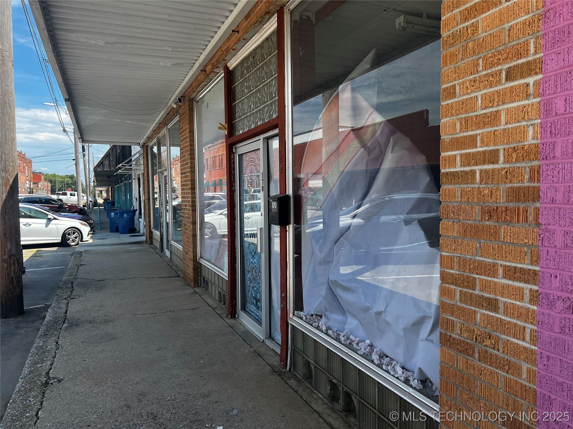 170 S Ohio Property Photo 2