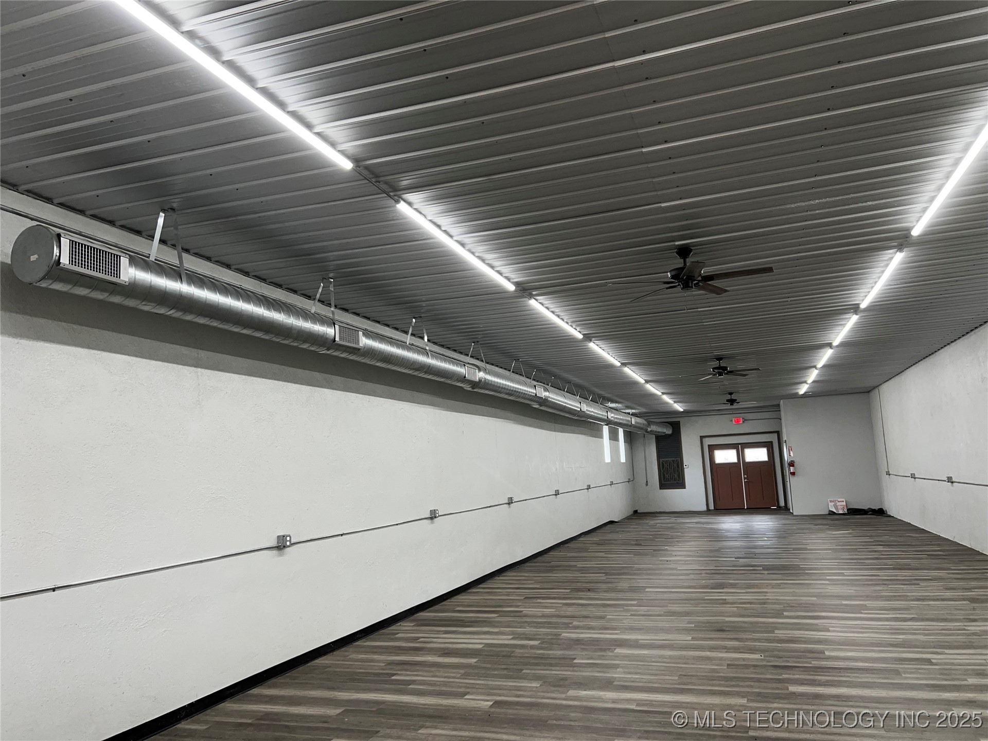 170 S Ohio Property Photo 13