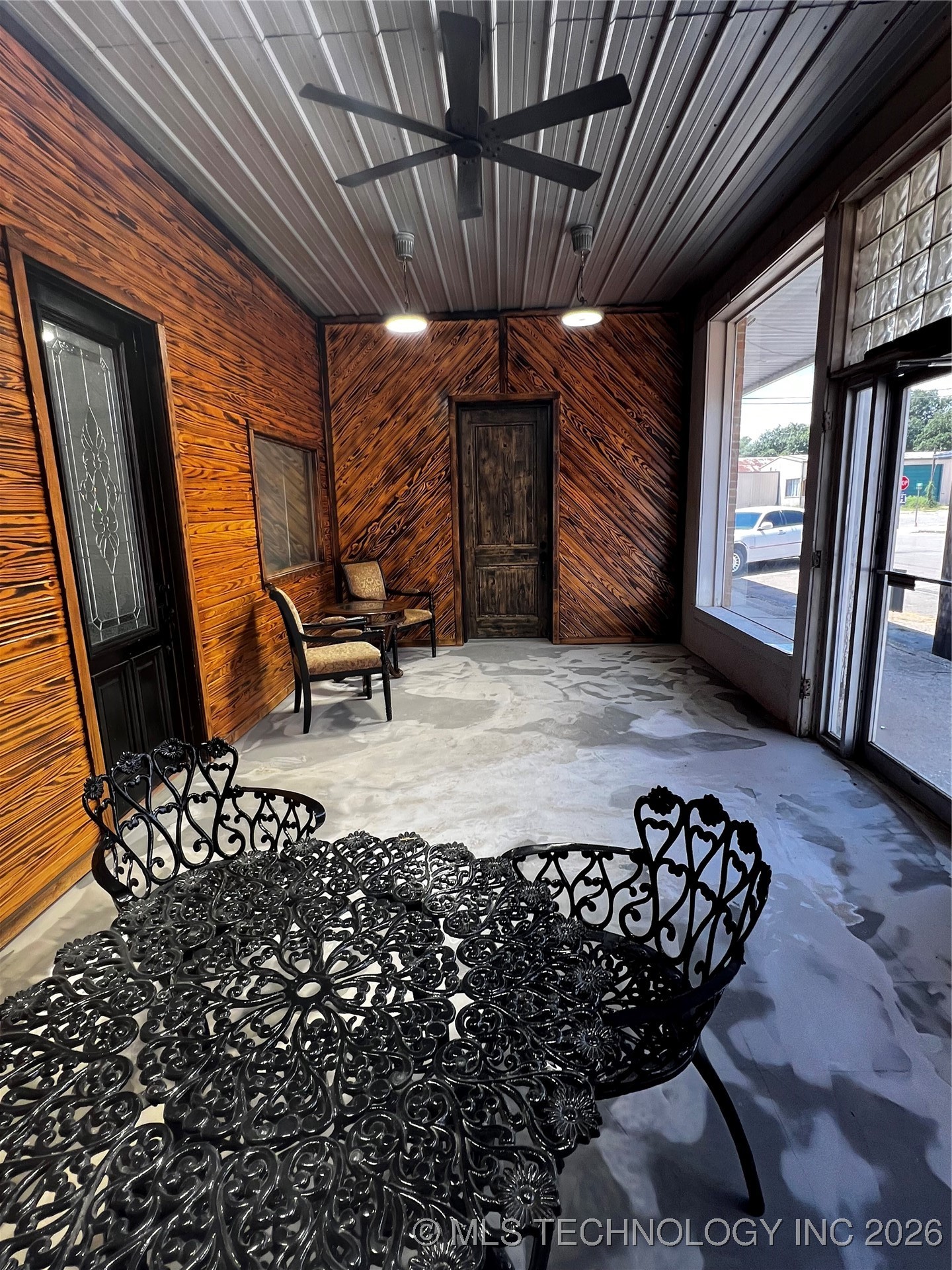 170 S Ohio Property Photo 17