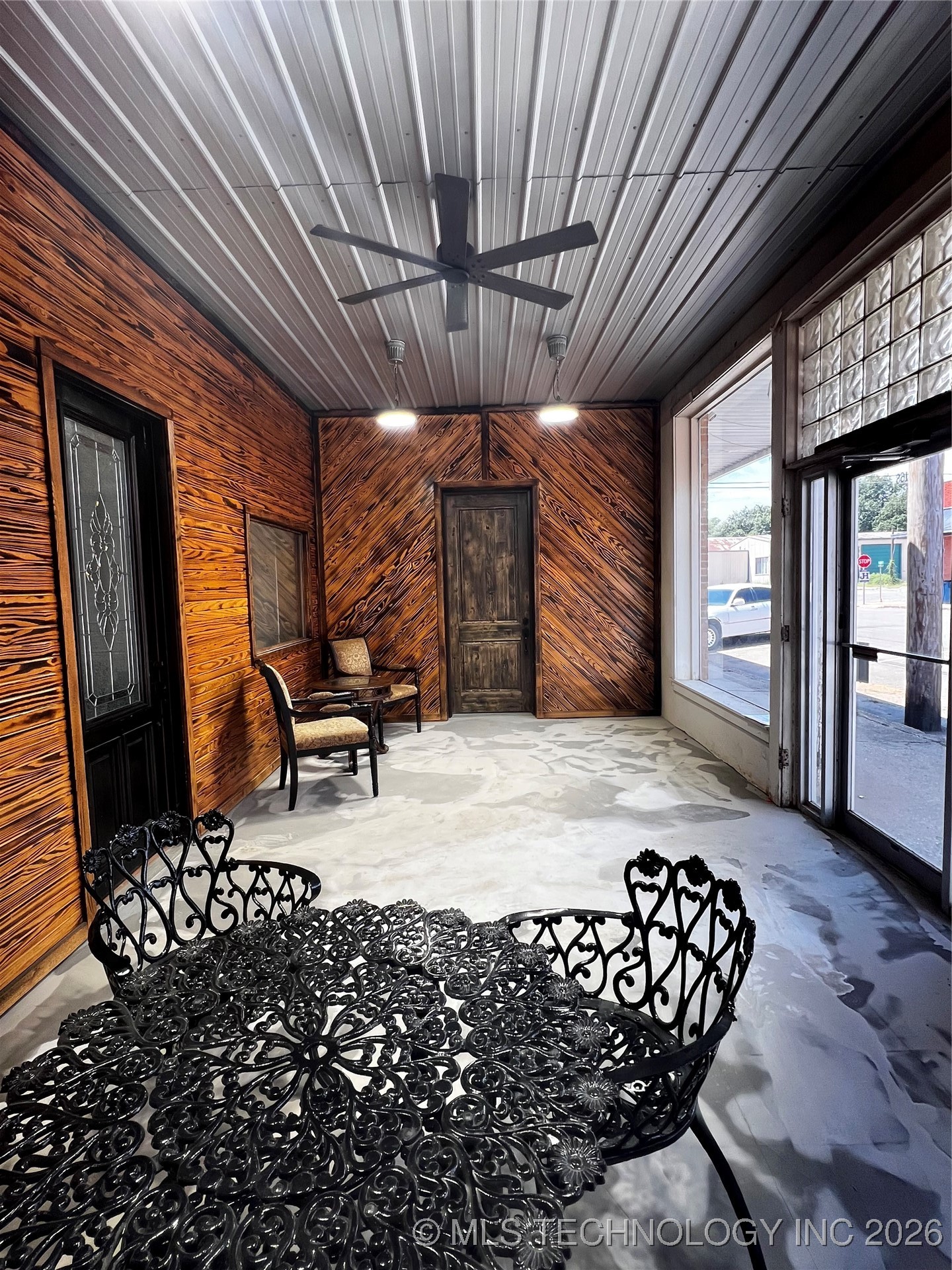 170 S Ohio Property Photo 18