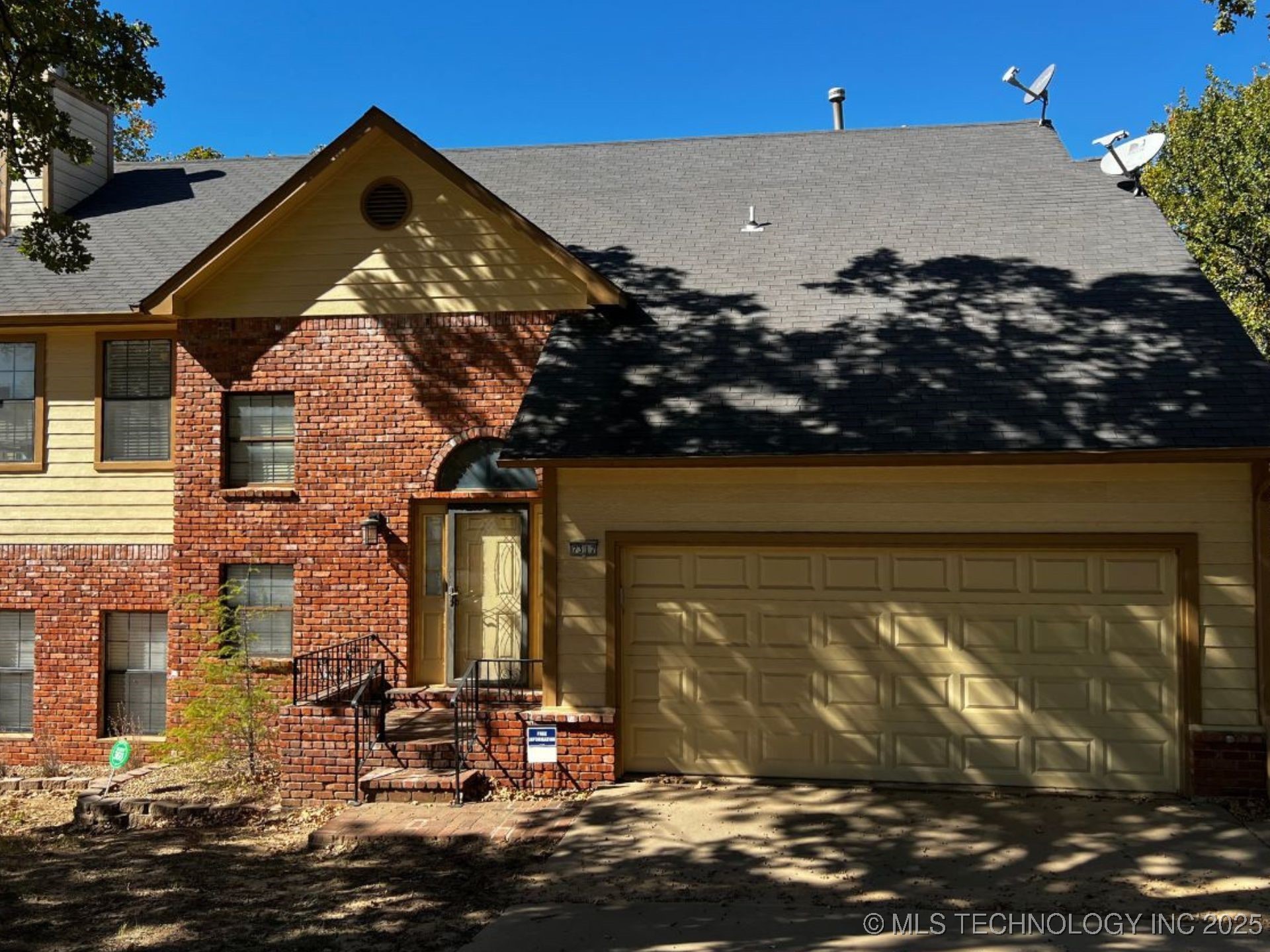 7317 W 35th Street Property Photo 1