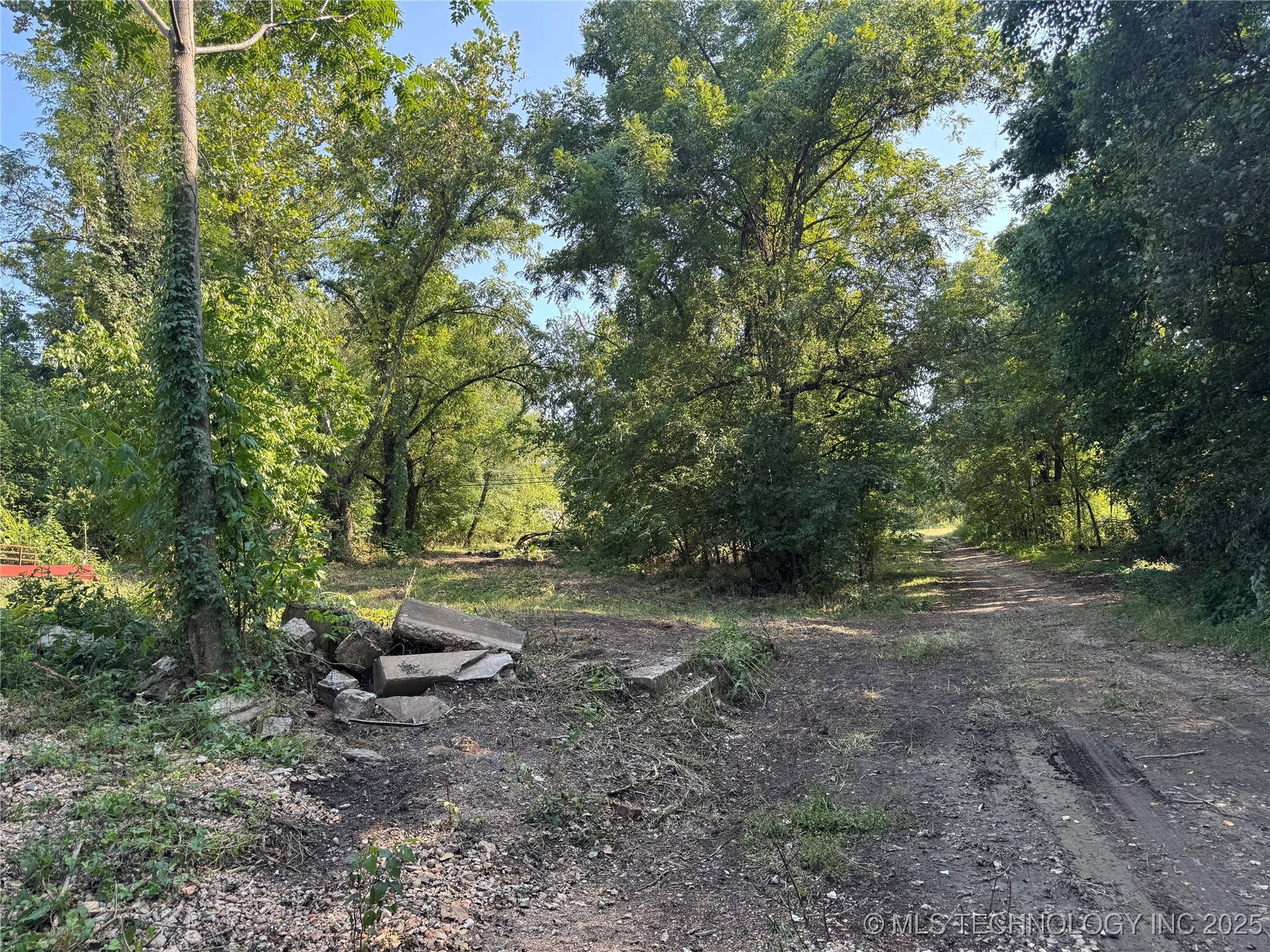 Spring Property Photo 4