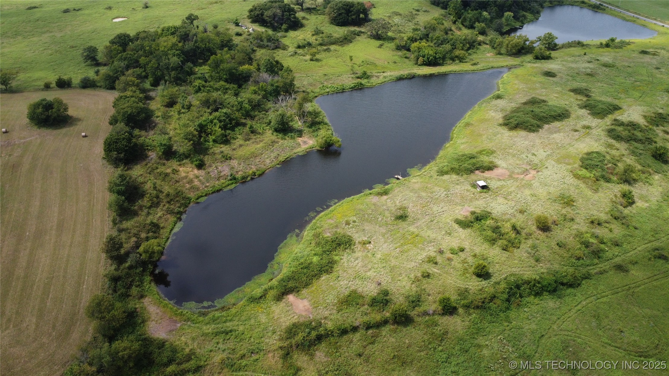 0000 E 320 Road Property Photo 6