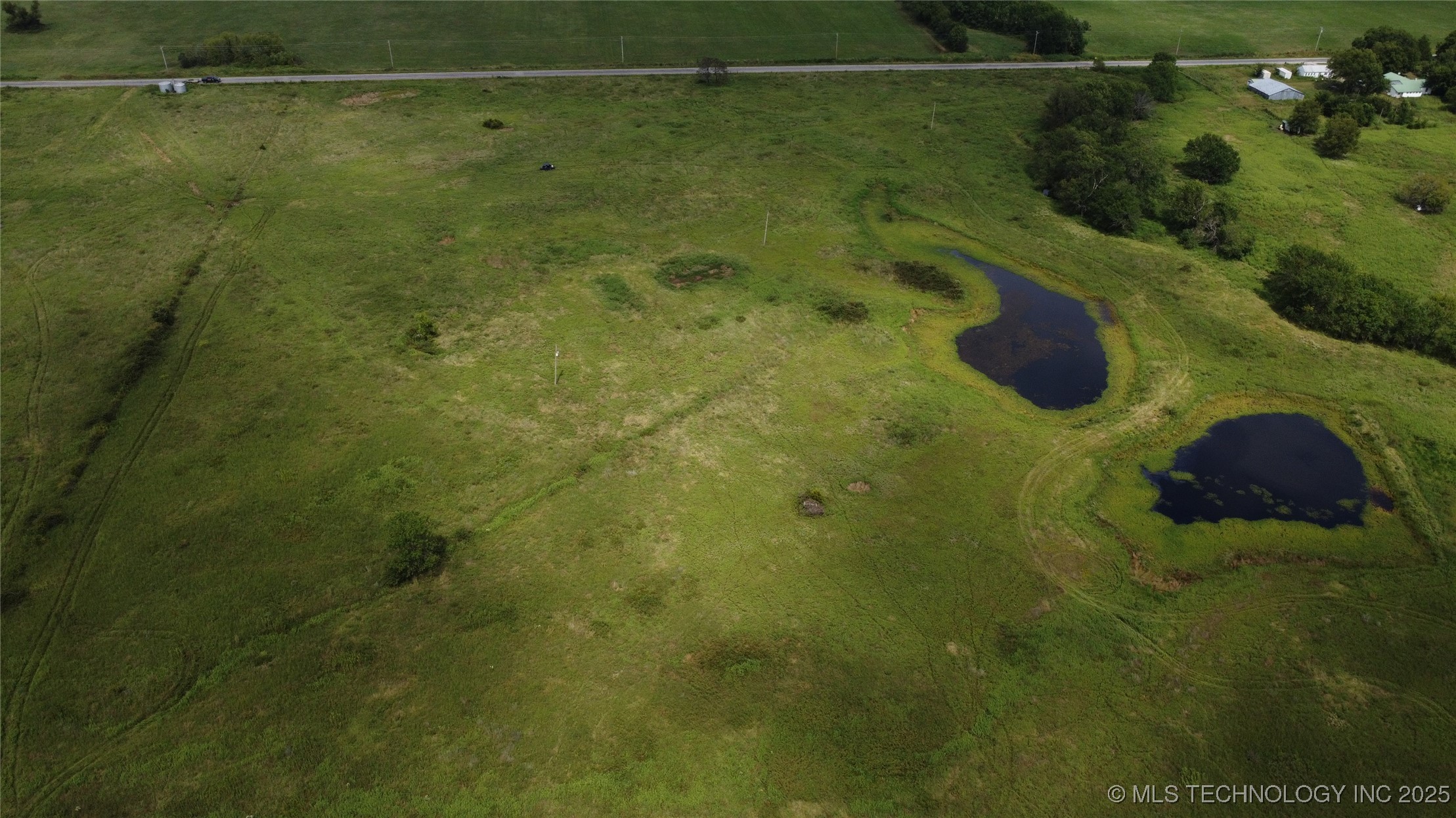 0000 E 320 Road Property Photo 7