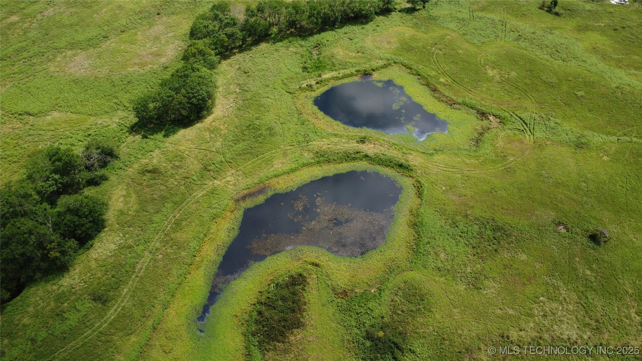 0000 E 320 Road Property Photo 12