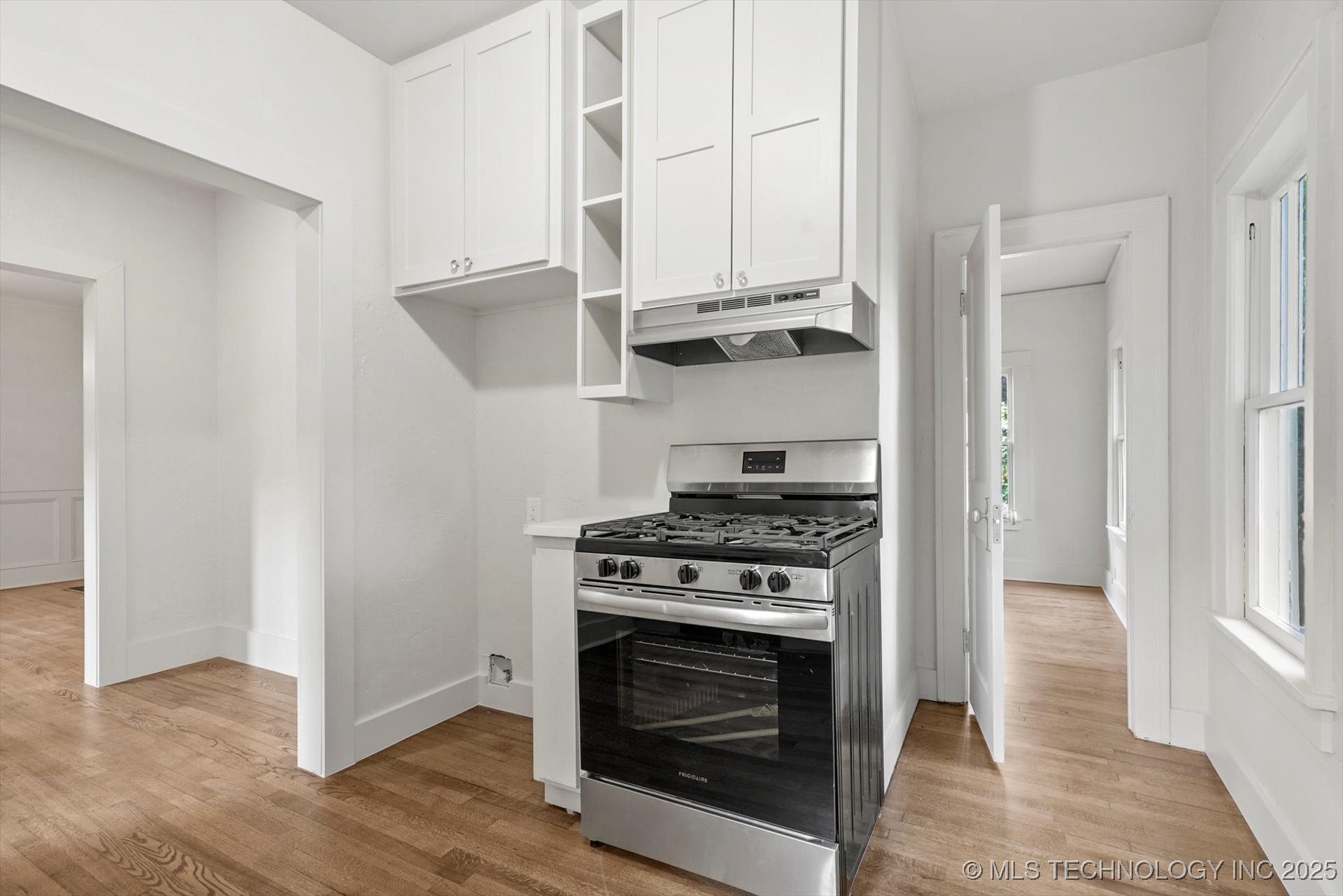 2617 E 10th Street Property Photo 16