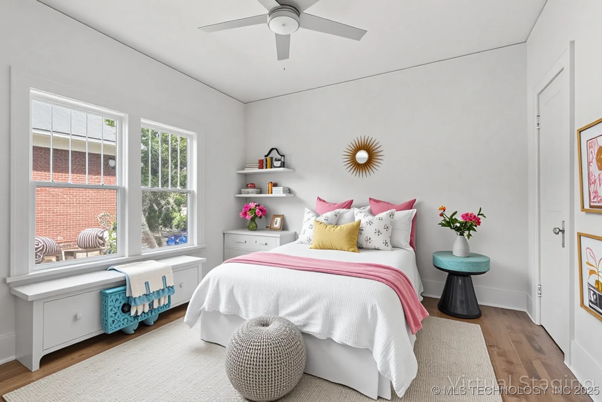 2617 E 10th Street Property Photo 24