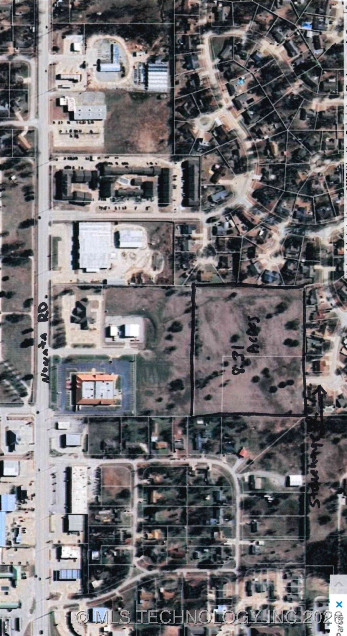 Stonehenge Drive Property Photo 1