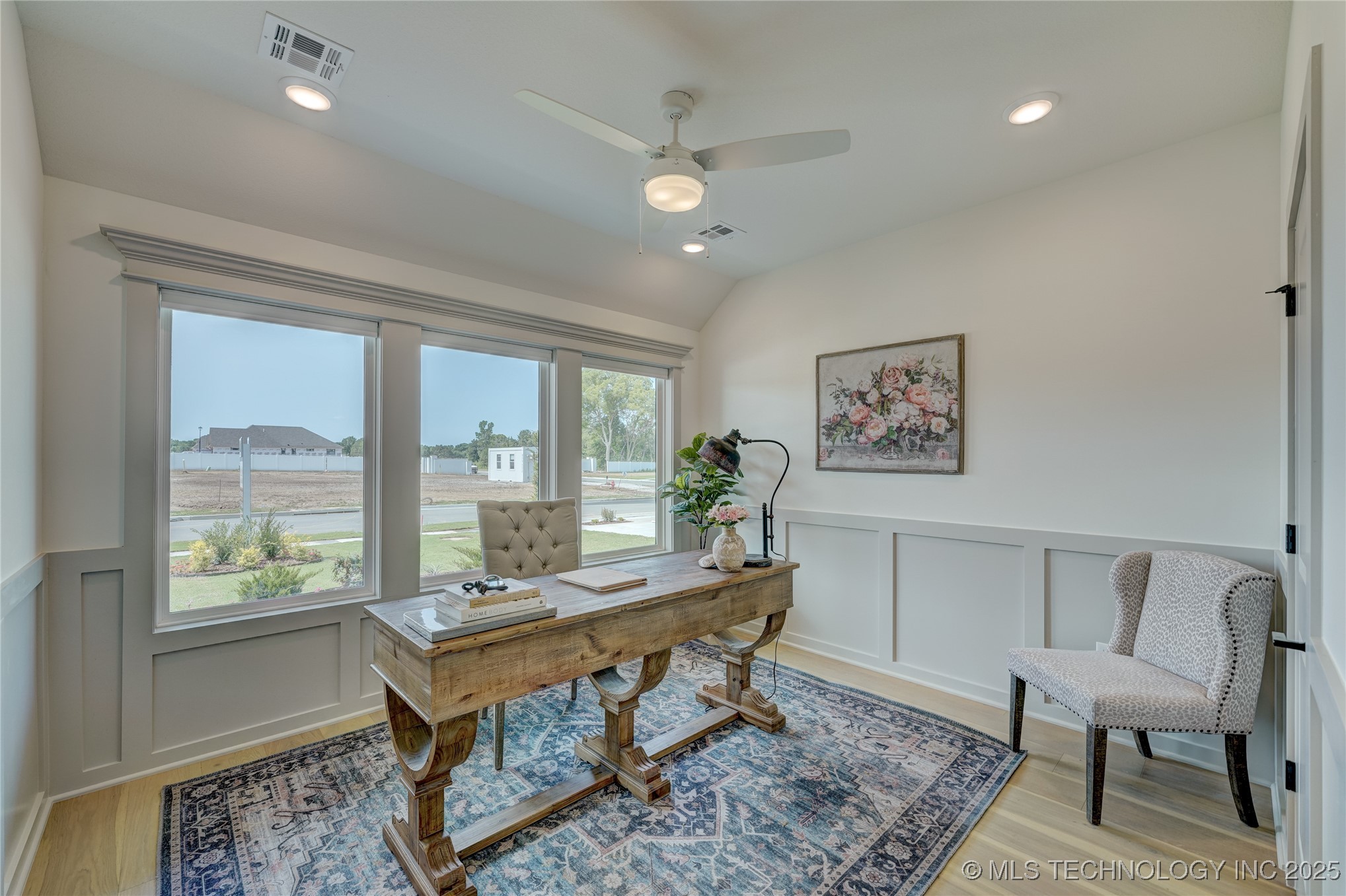 7204 E Oakland Street Property Photo 10