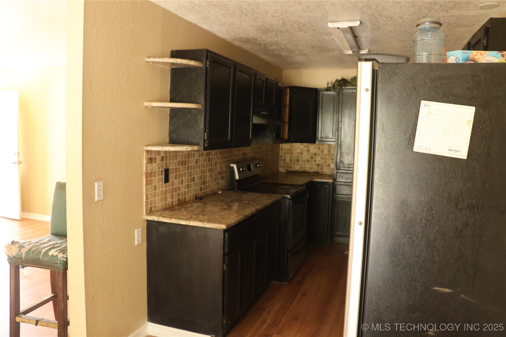 1800 S Gray Street Property Photo 13