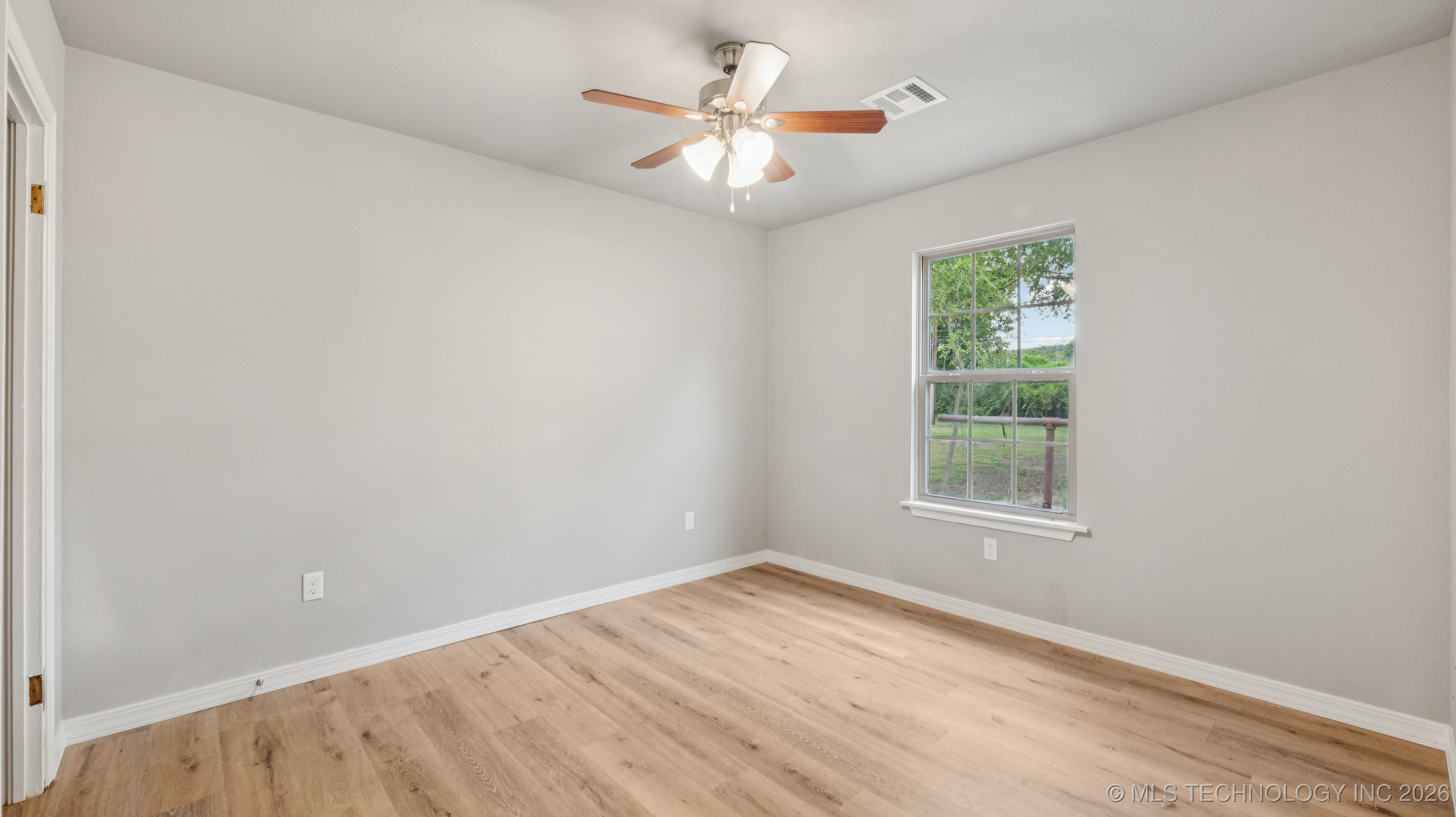 703 S Wood Avenue Property Photo 13