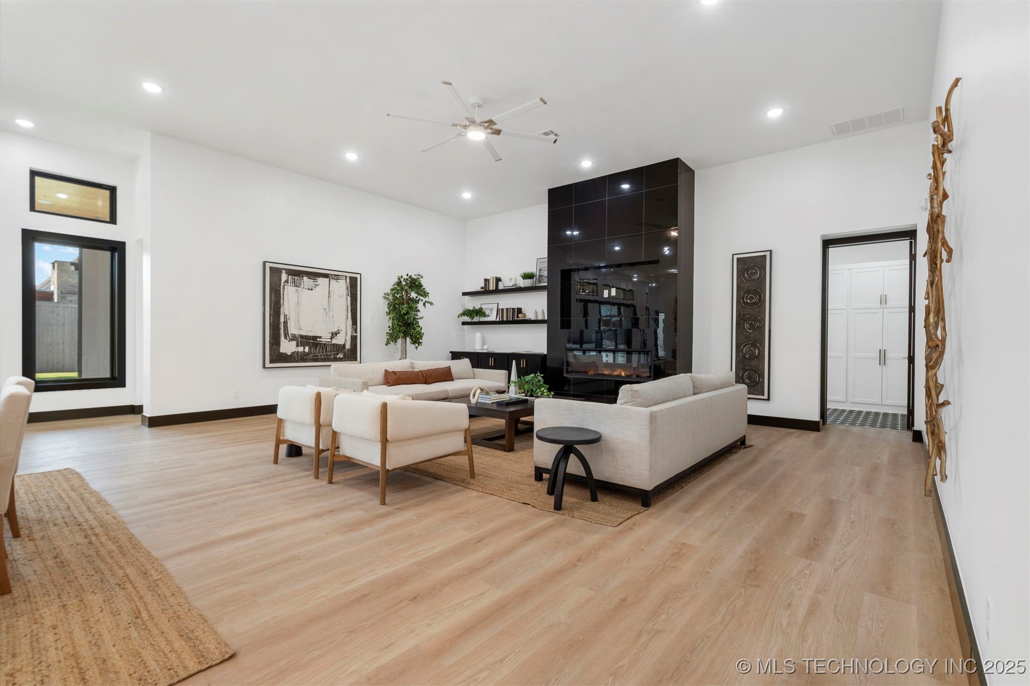 6678 E 123rd Place S Property Photo 7