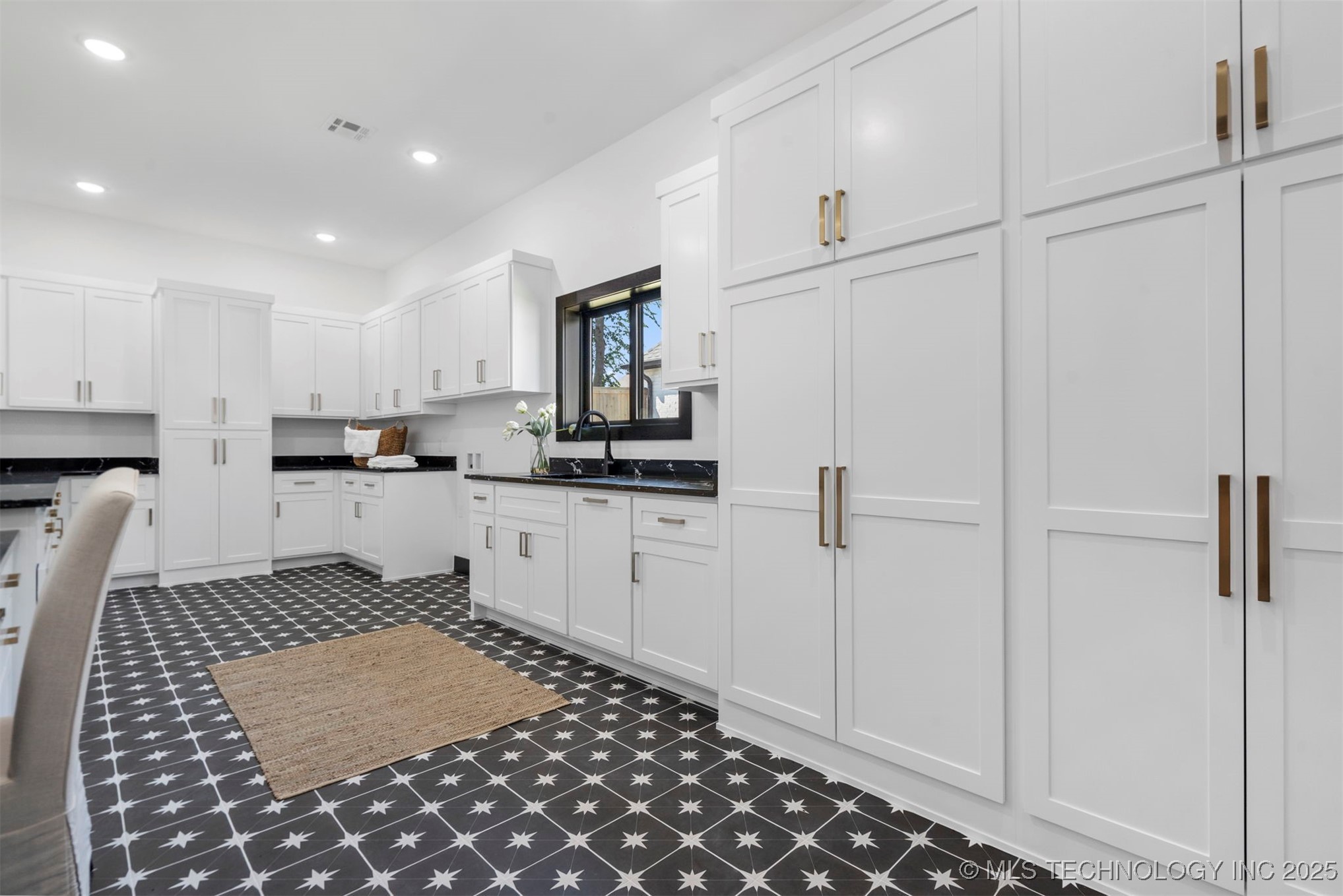 6678 E 123rd Place S Property Photo 16