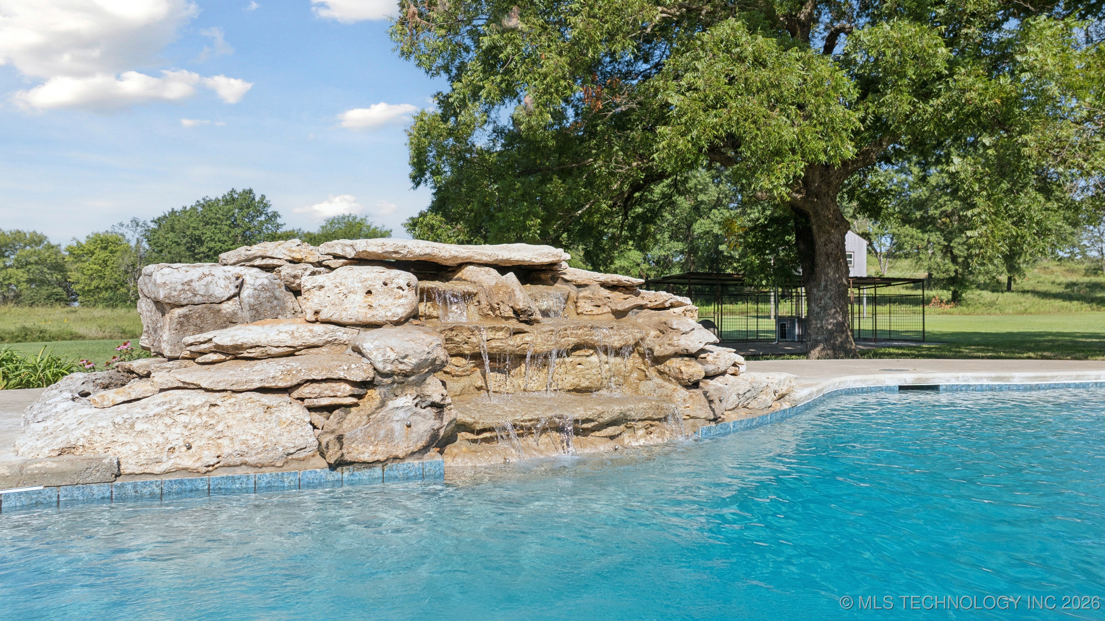 20319 Grayson Road Property Photo 13