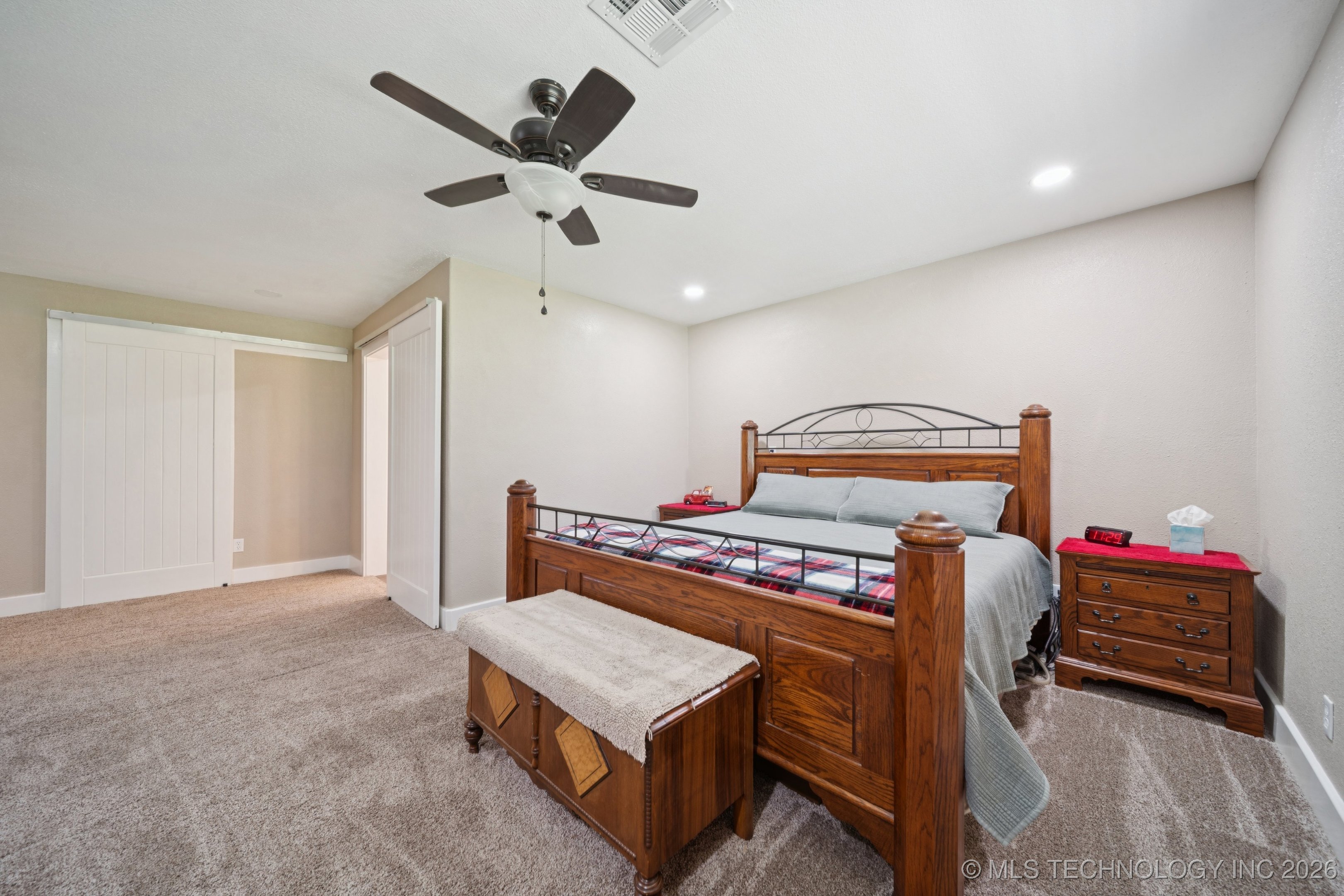 20319 Grayson Road Property Photo 28