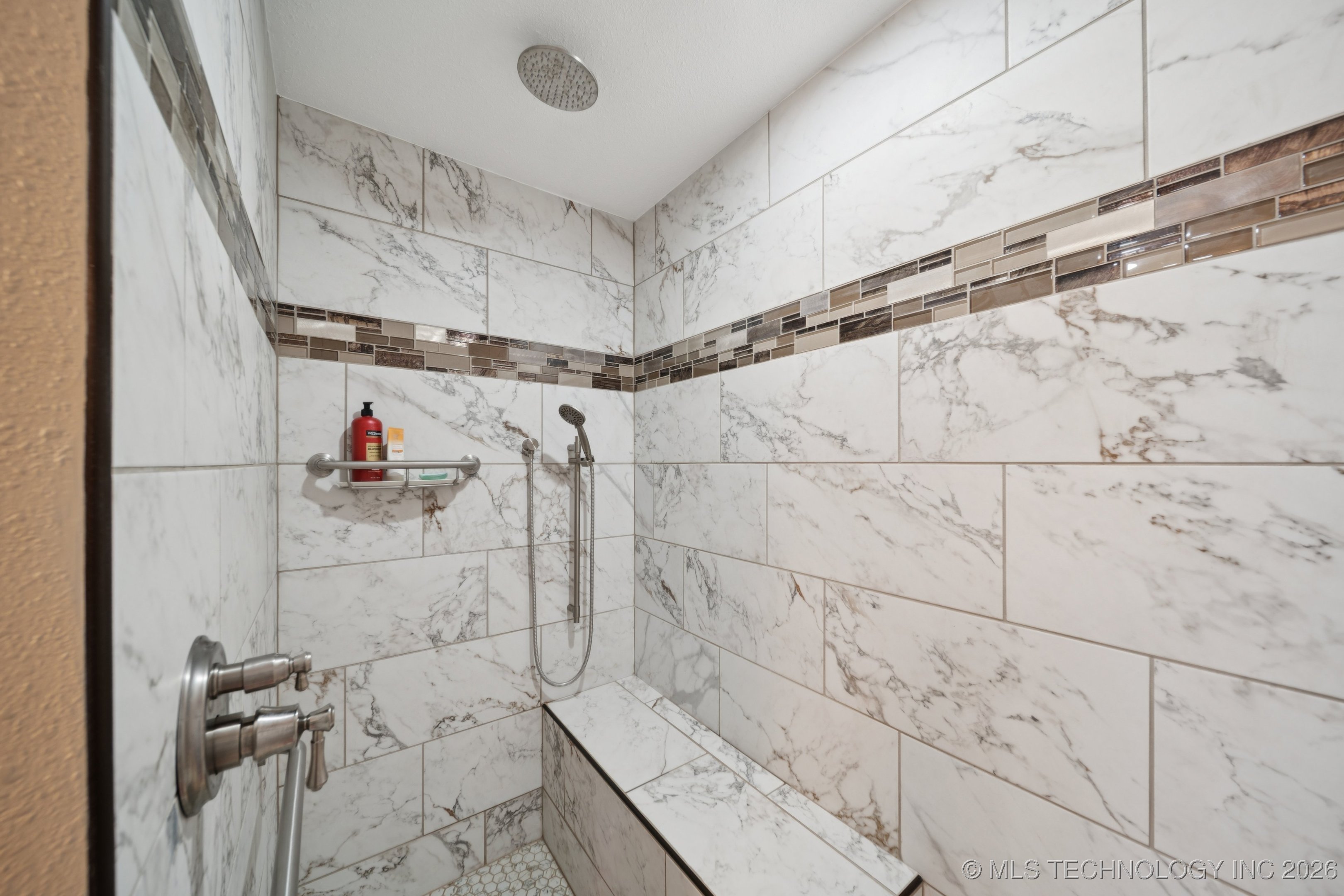 20319 Grayson Road Property Photo 32