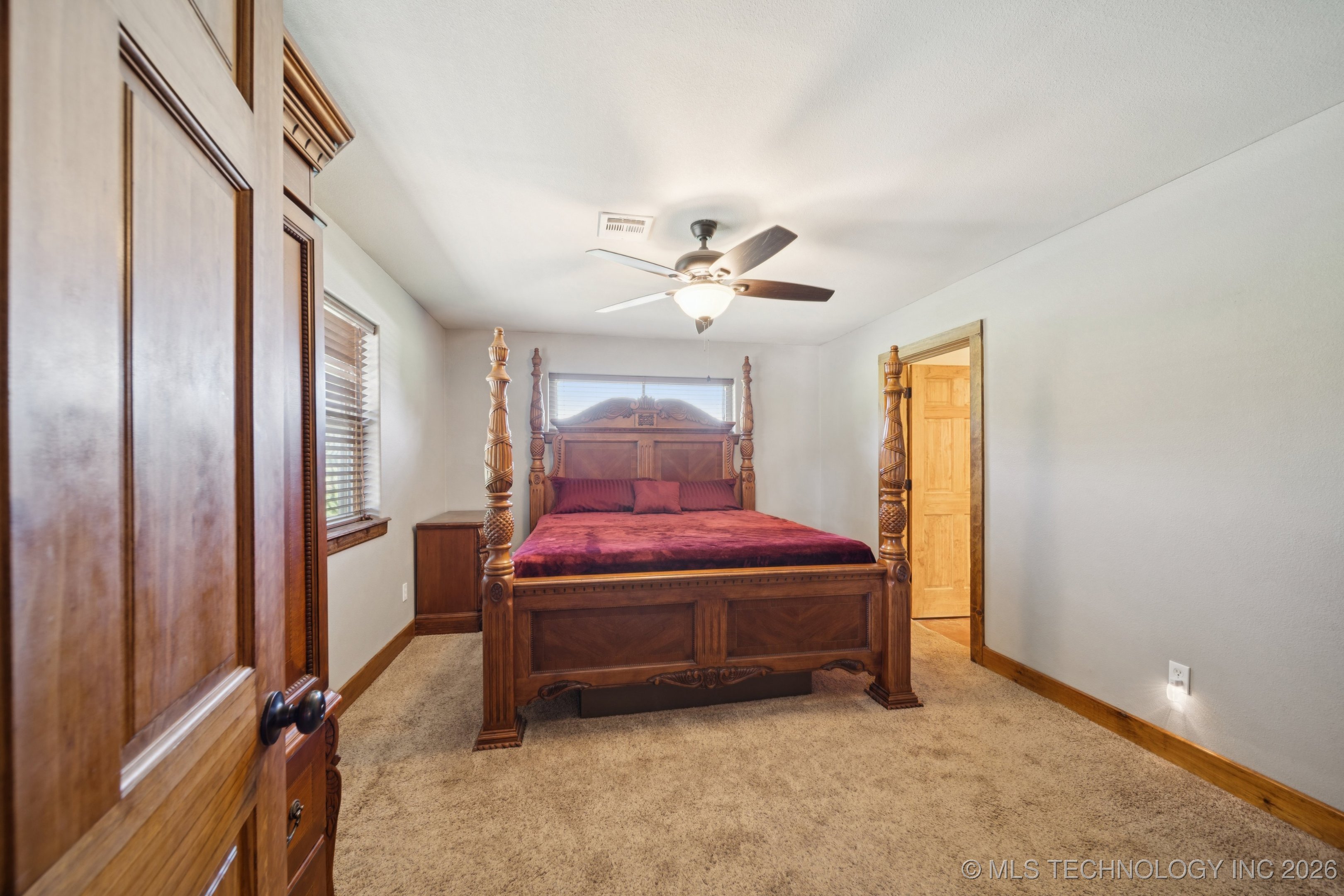 20319 Grayson Road Property Photo 37