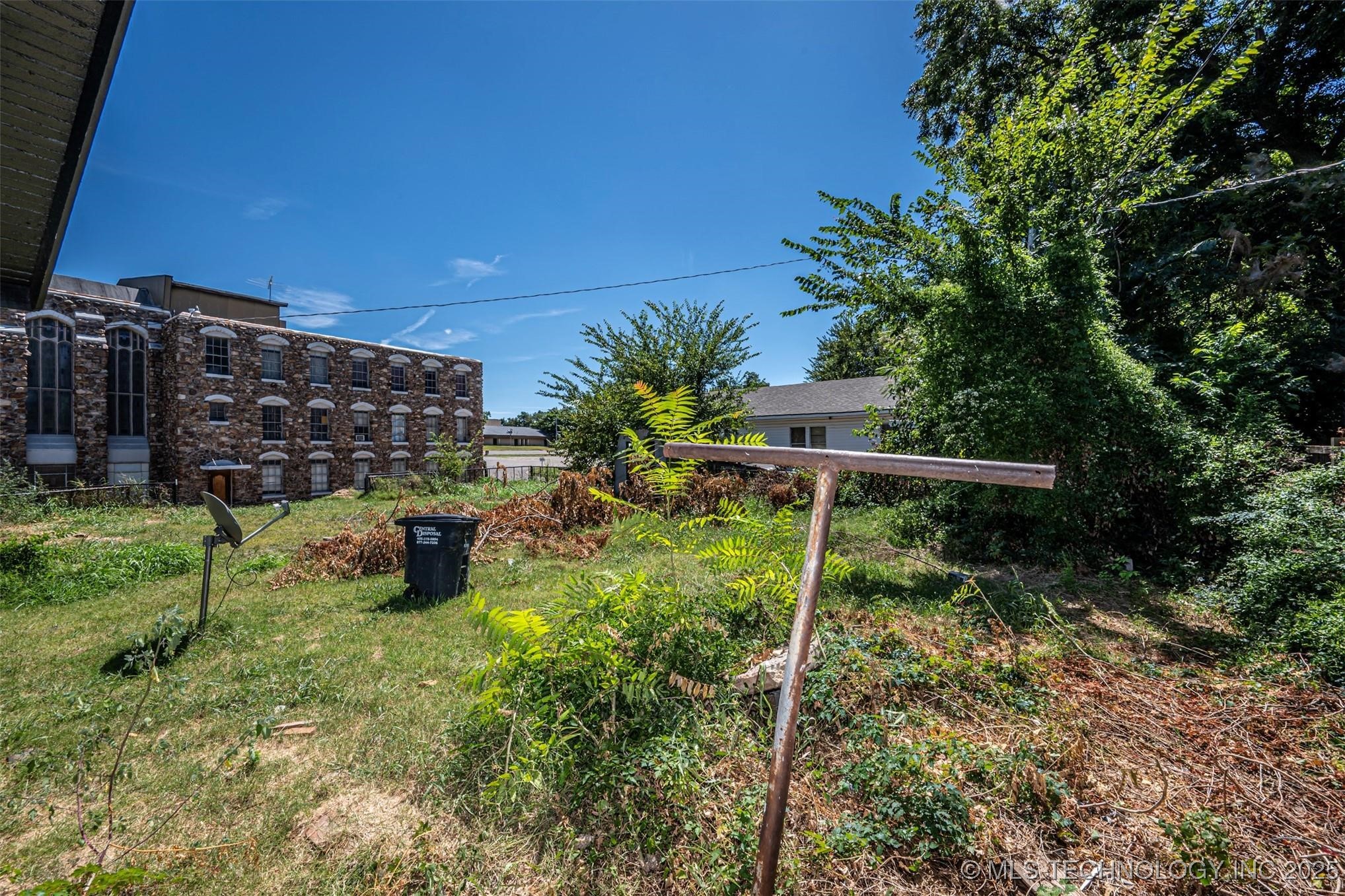 1015 E Main Street Property Photo 30