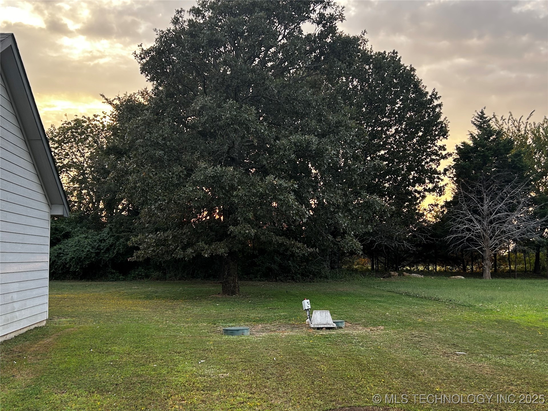 17131 County Road 3539 Property Photo 3