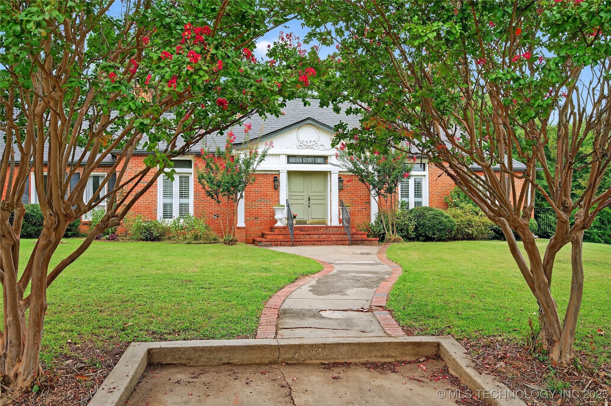 1973 Marie Drive Property Photo 1
