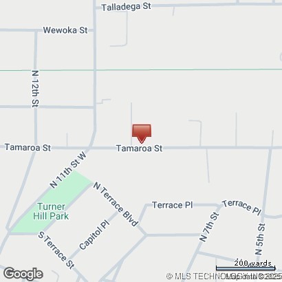 N 10th Street Property Photo 7